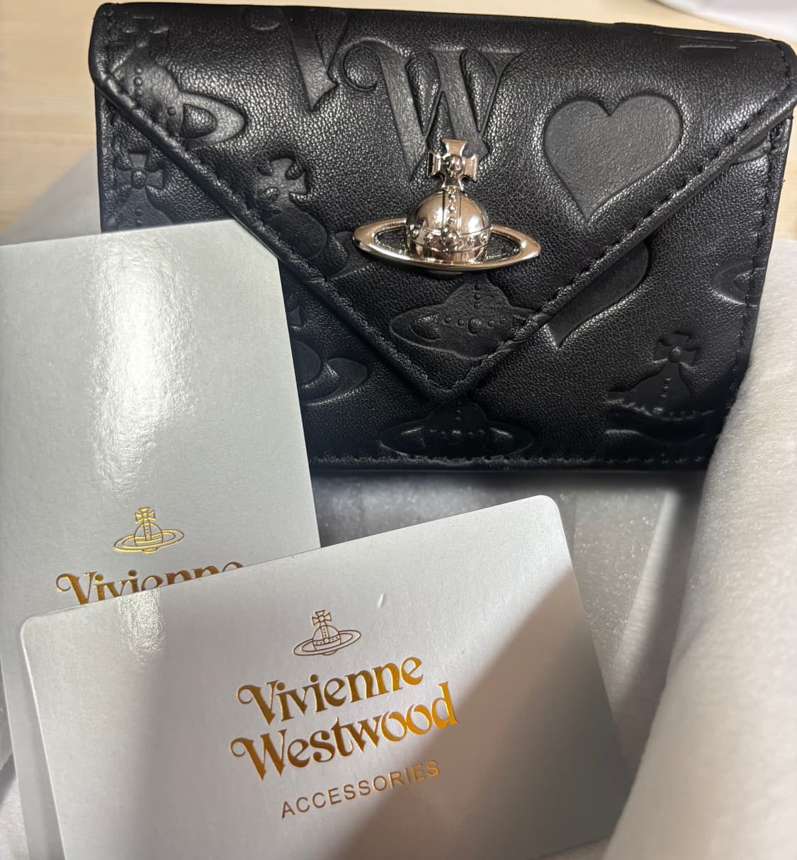 비비안웨스트우드 블랙 은장 반지갑 상품이미지1