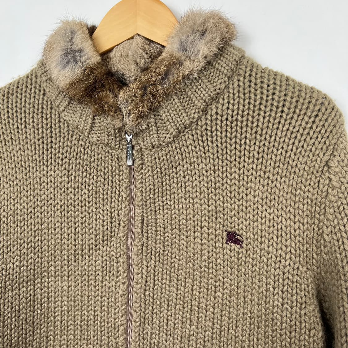 Burberry 버버리 블랙라벨 토끼털 니트집업 상품이미지3