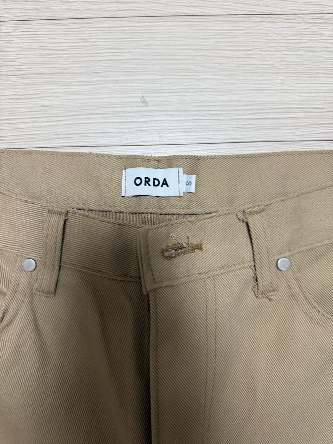 단스튜디오 베이지 코튼 팬츠 상품이미지2