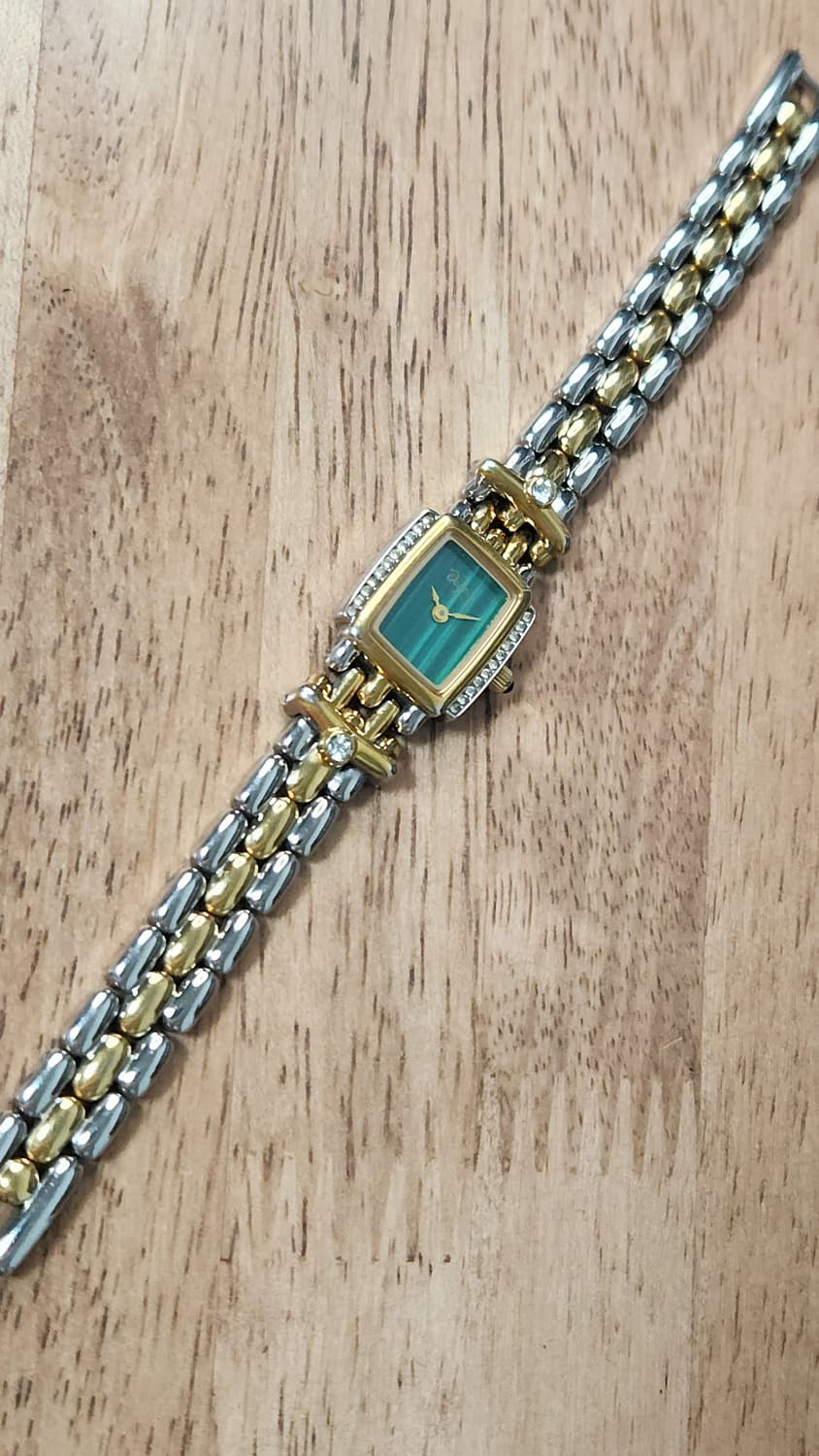 # 홍콩메이드 빈티지 여성 명품 골드콤비 시계 급처 상품이미지7