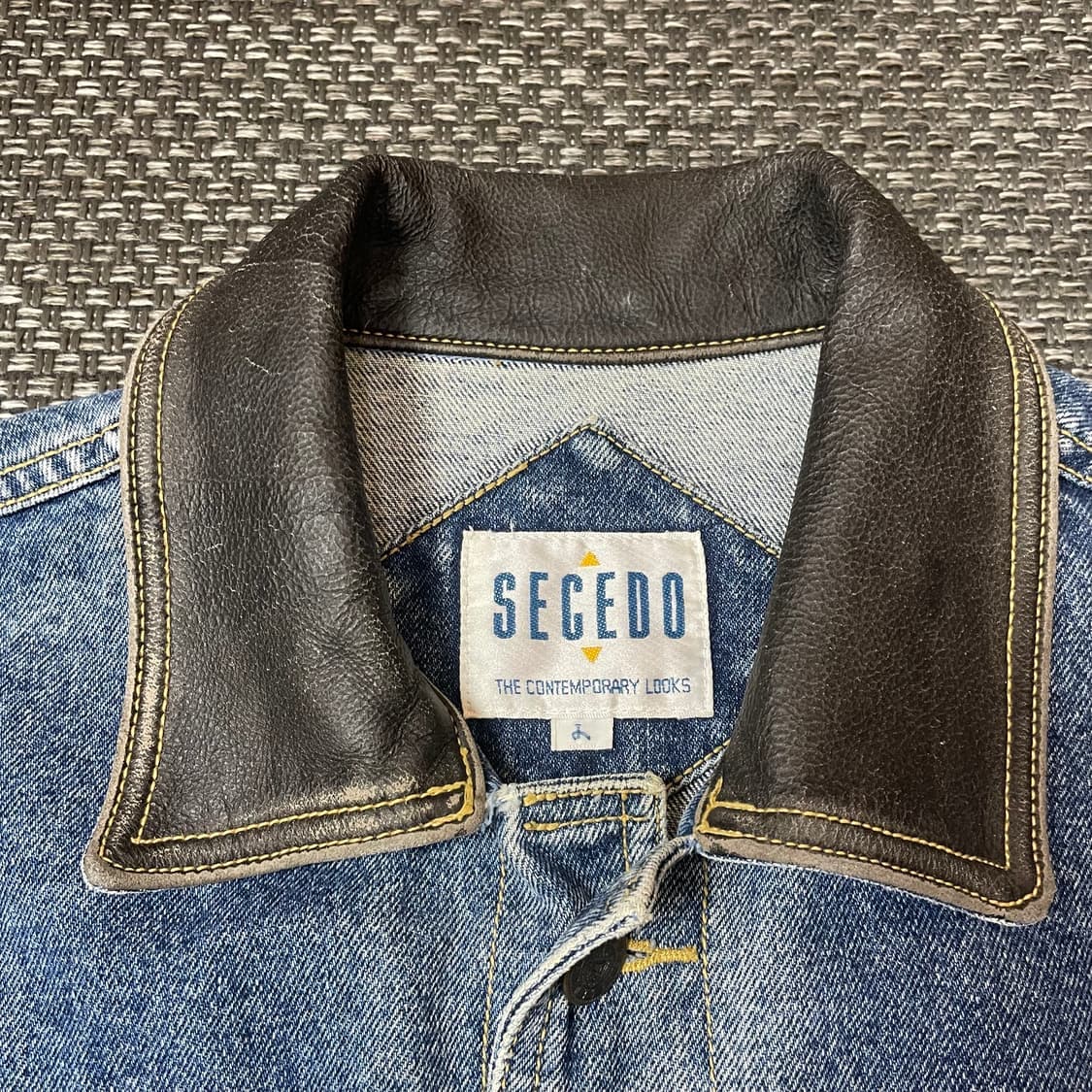 SECEDO 레더카라 데님 트러커 자켓 L 상품이미지5