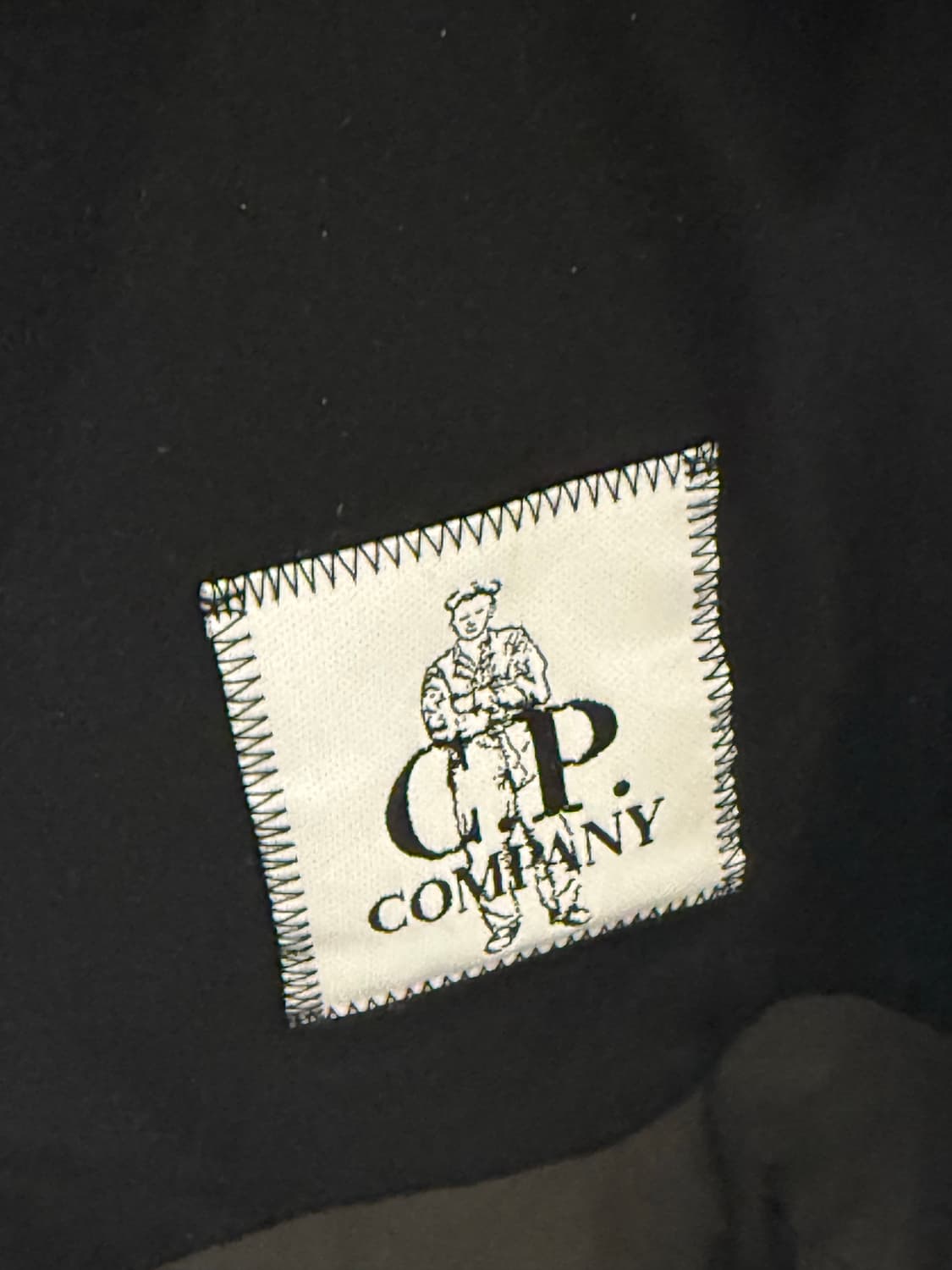 CP컴퍼니 프로텍 자켓 상품이미지4