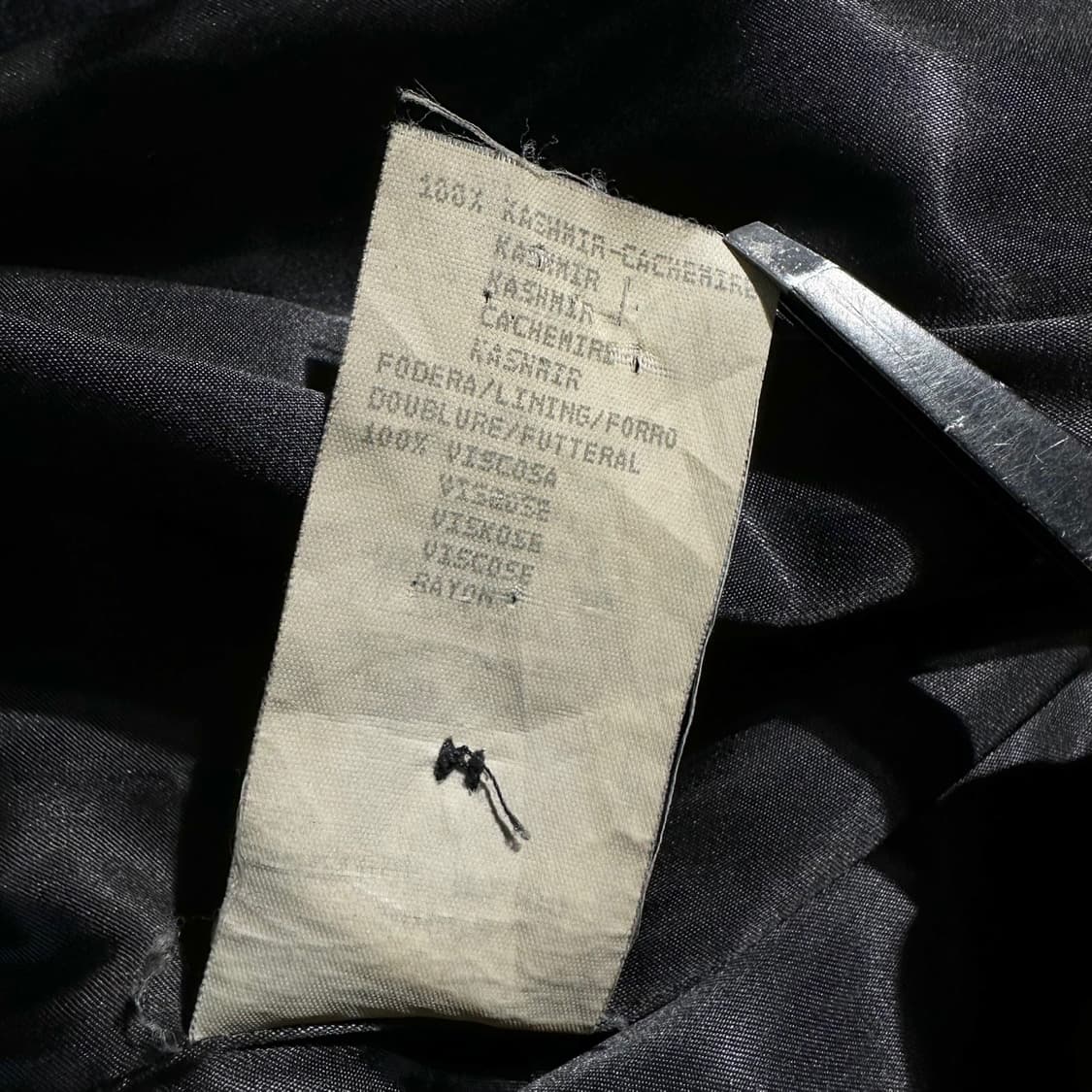 아르마니 꼴레지오니 캐시미어 100% 히든버튼 로브 더블 코트 네이비 상품이미지10