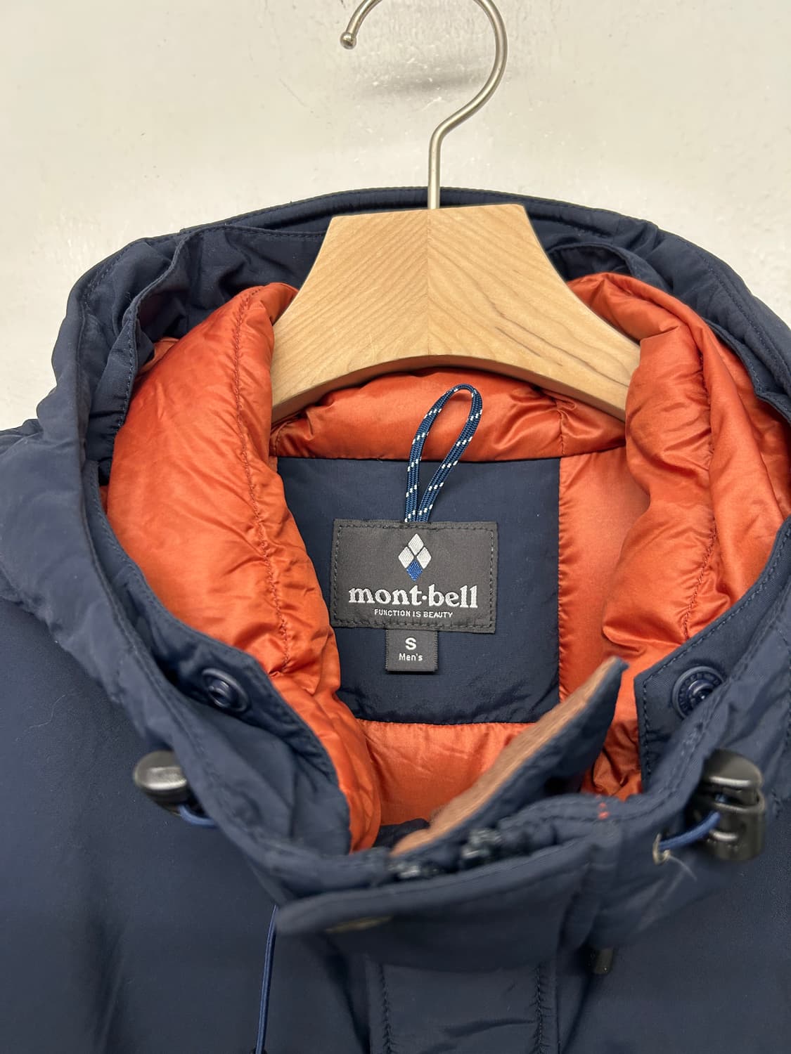 JPN 몽벨 네이비 후드 패딩 자켓 상품이미지4