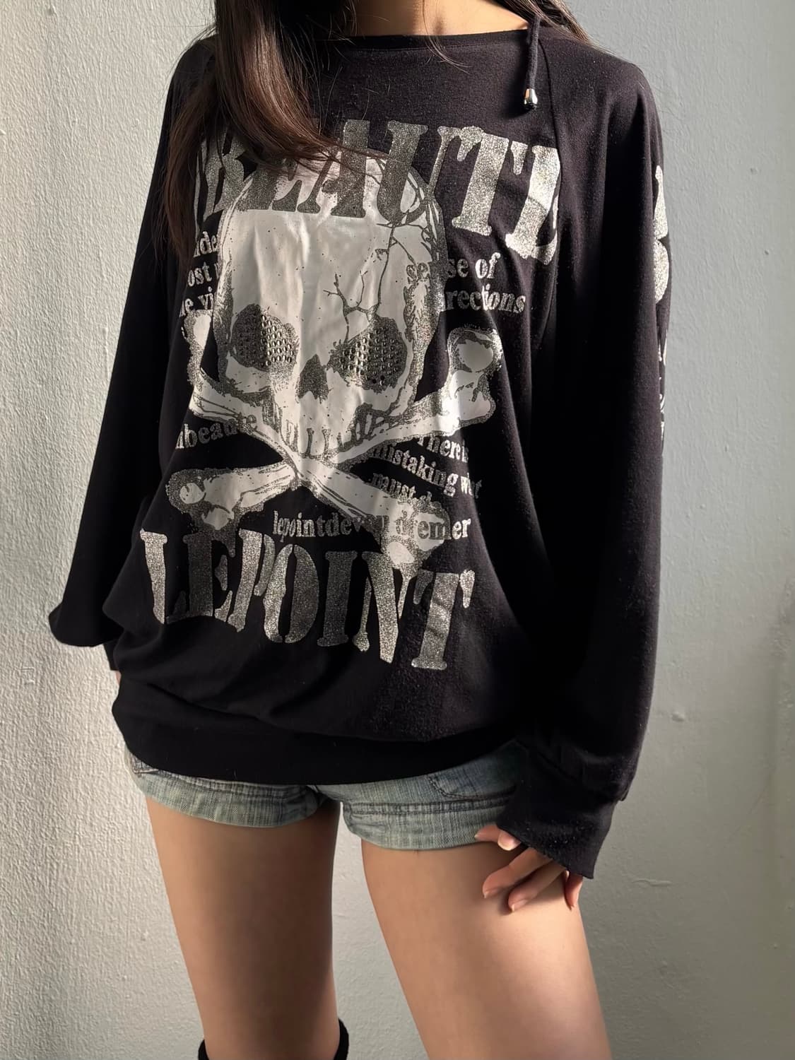 Vintage Skull Graphic Glitter Hoodie 상품이미지2