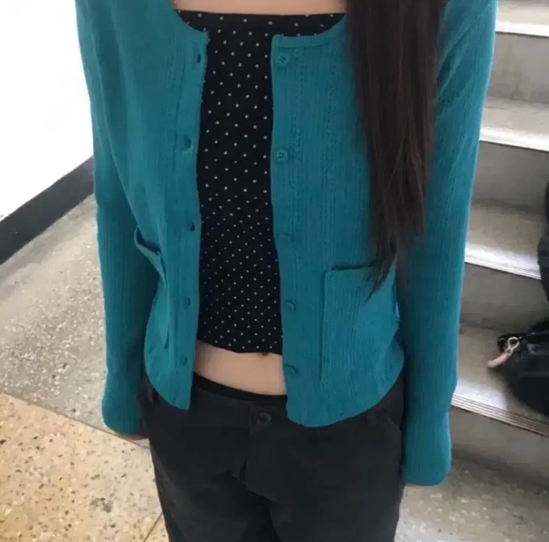 아워캐비넷 민트 펀칭 가디건 상품이미지1