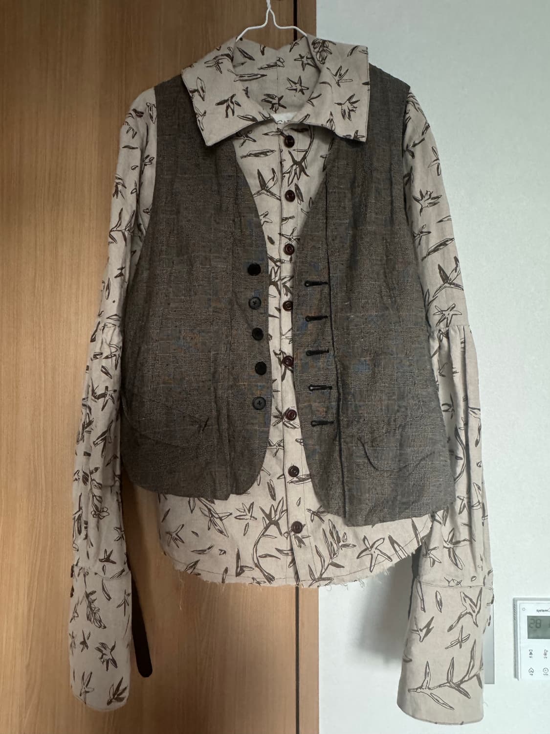 Tiscar espdas 핸드프린팅 린넨 셔츠 아티잔 상품이미지1