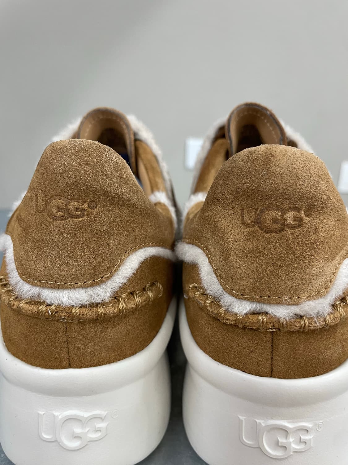 어그 애쉬비 스필 심 스니커즈 240 상품이미지9