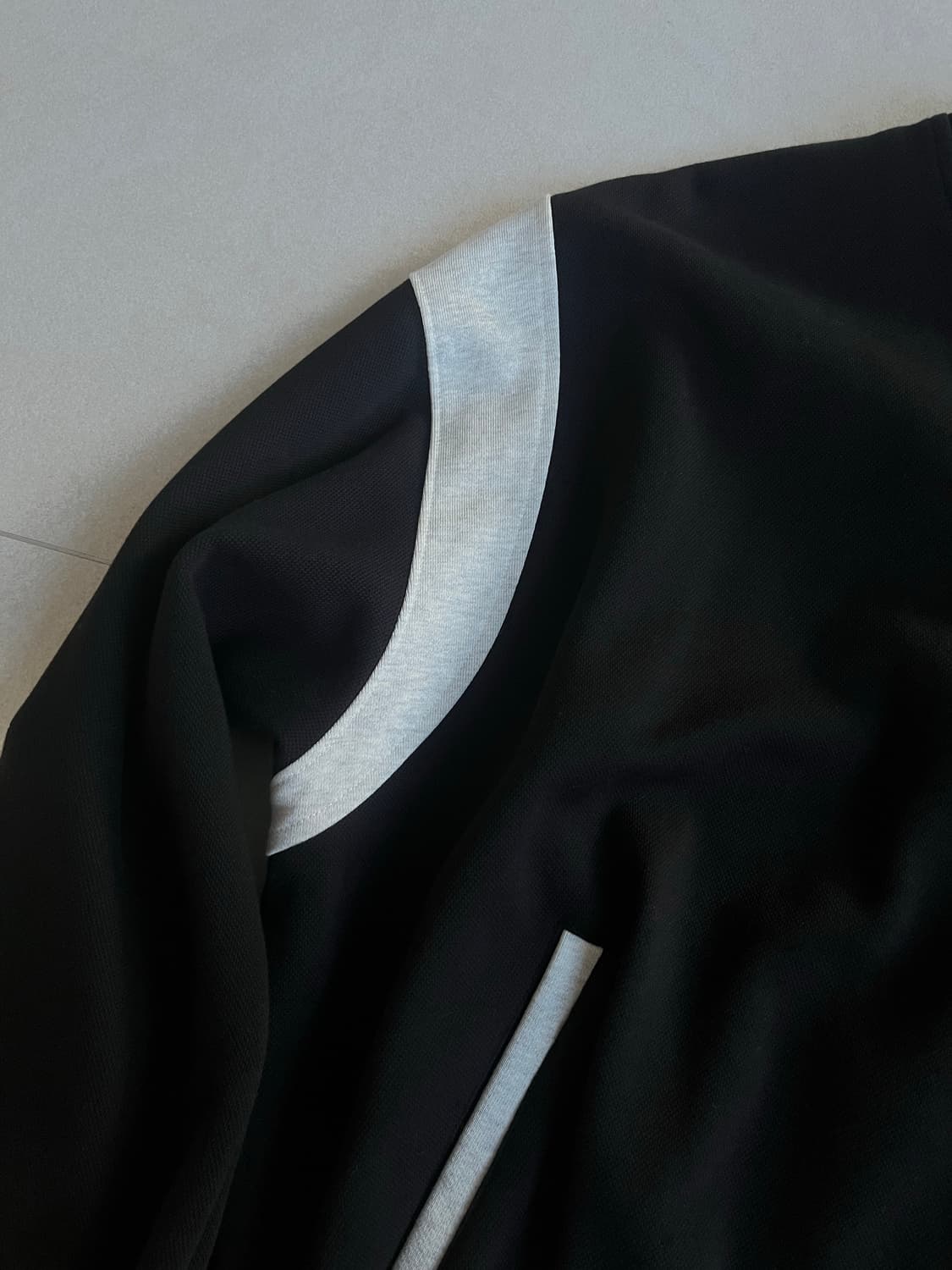 비이커 바시티자켓 아시는분 ㅠㅠ 상품이미지2