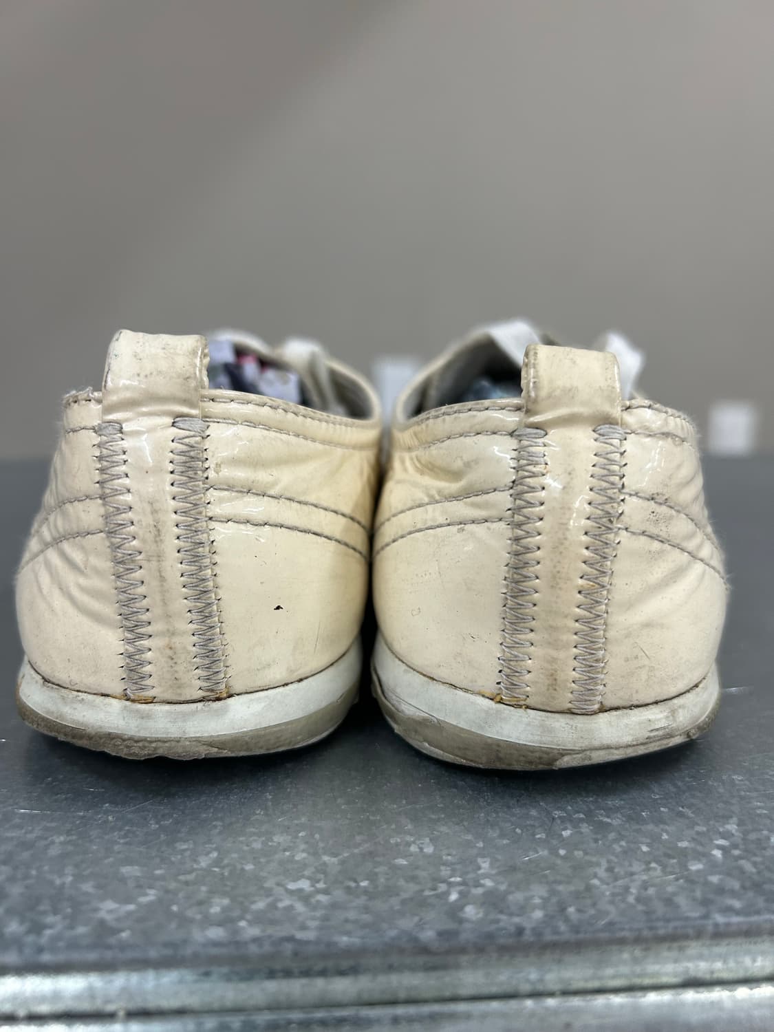 프라다 클래식 레드탭 스니커즈 35.5 상품이미지10