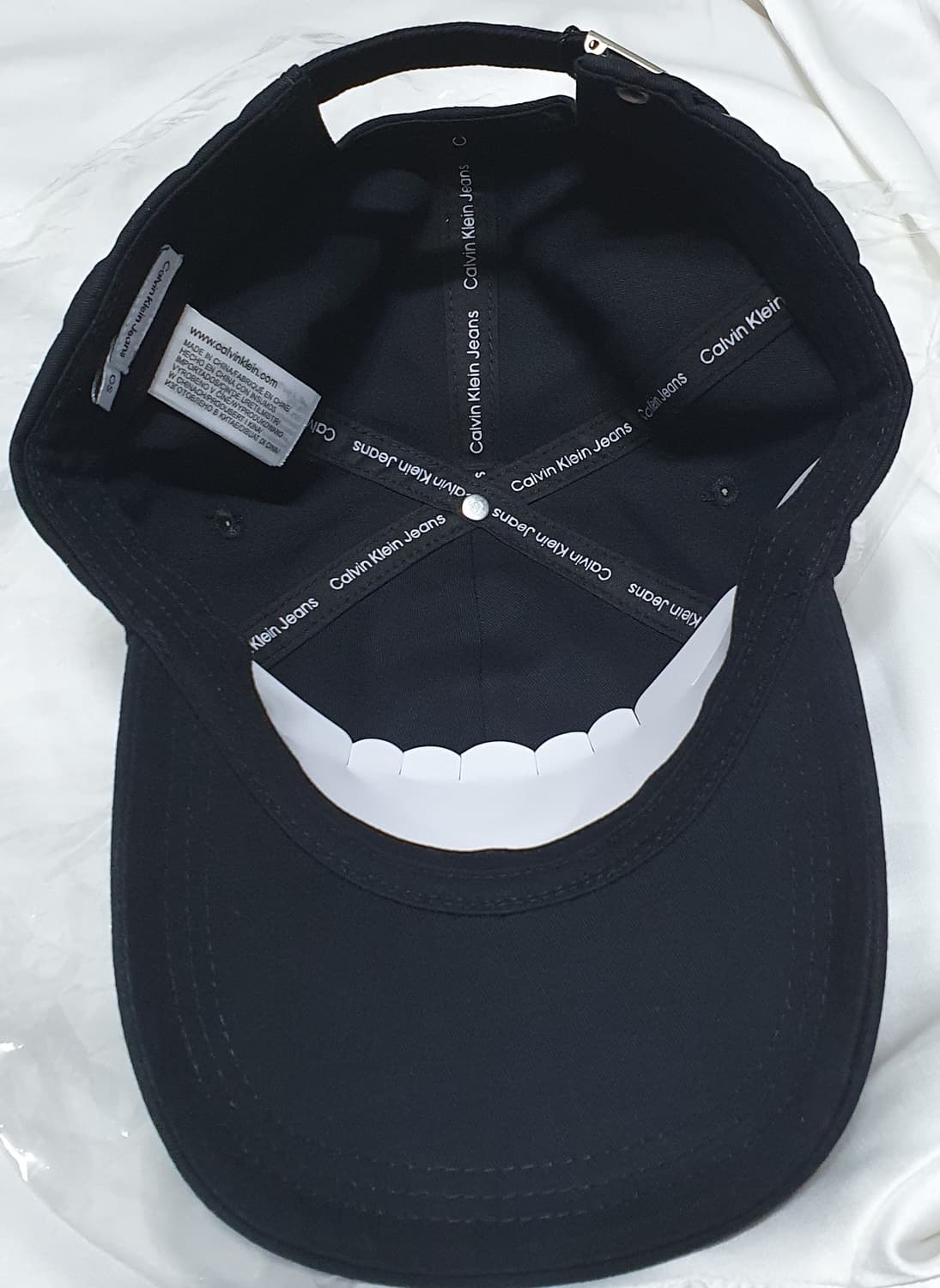 블랙 캘빈클라인 로고 레터링 볼캡 모자 상품이미지5