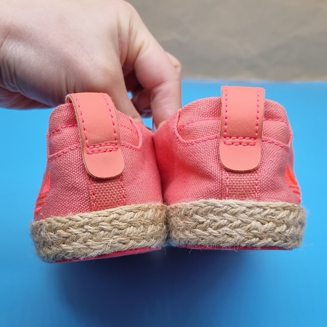 새상품 아디다스 핑크스니커즈225 상품이미지4