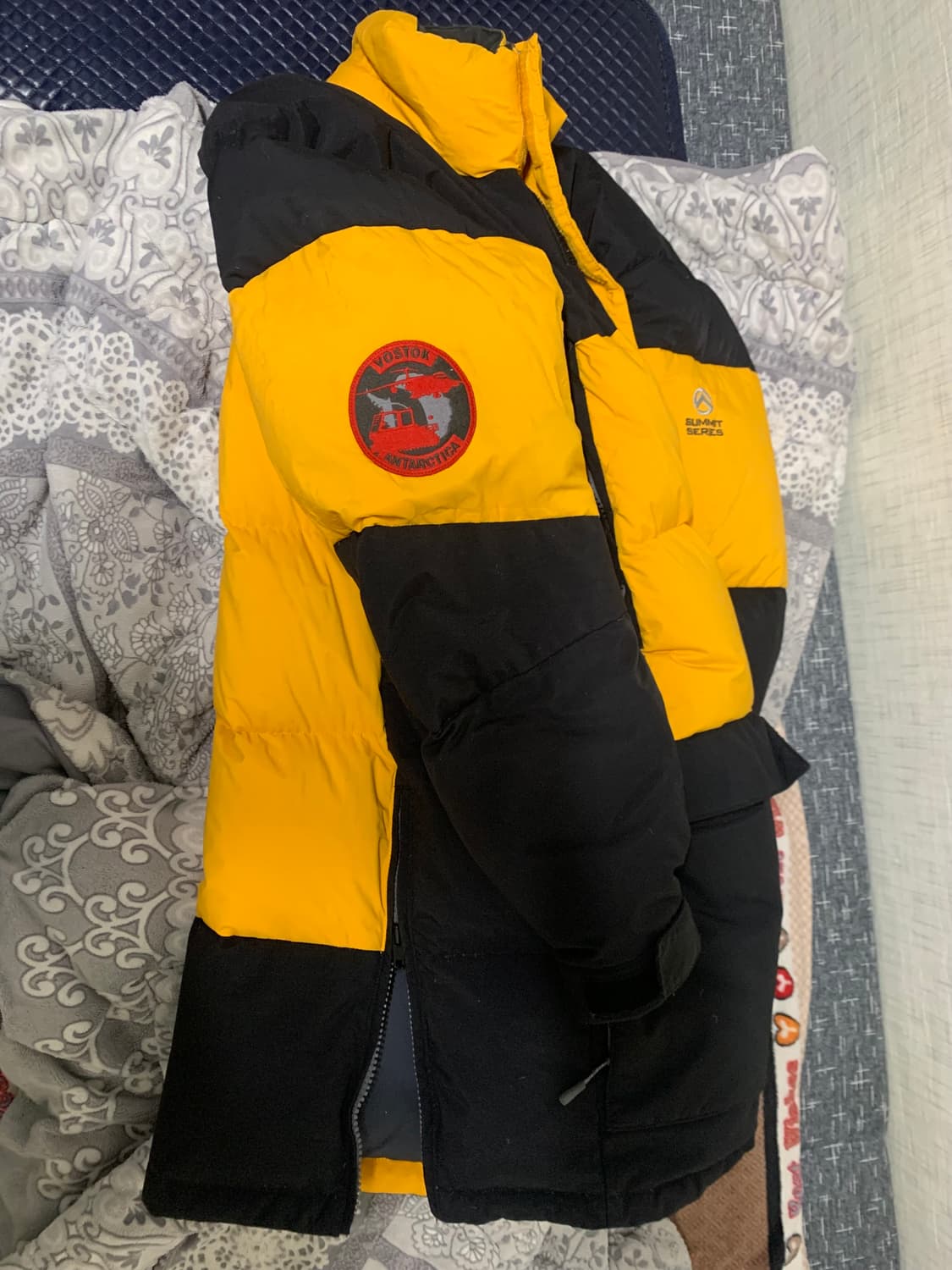 노스페이스 희귀 보스톡 안타티카 검노패딩L 상품이미지4