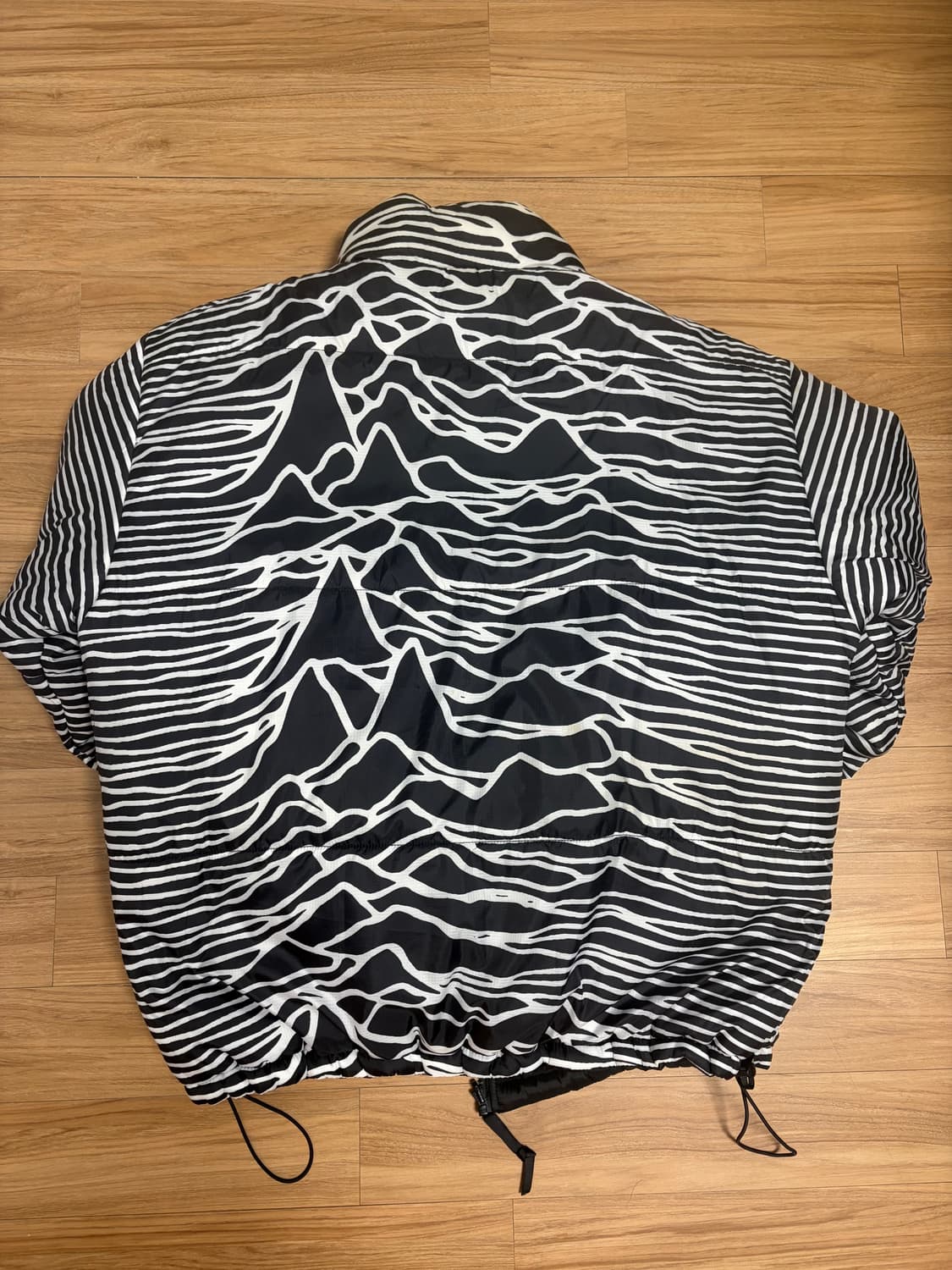 플레져스 X 조이 디비전 리버서블 푸파 패딩 자켓 상품이미지2