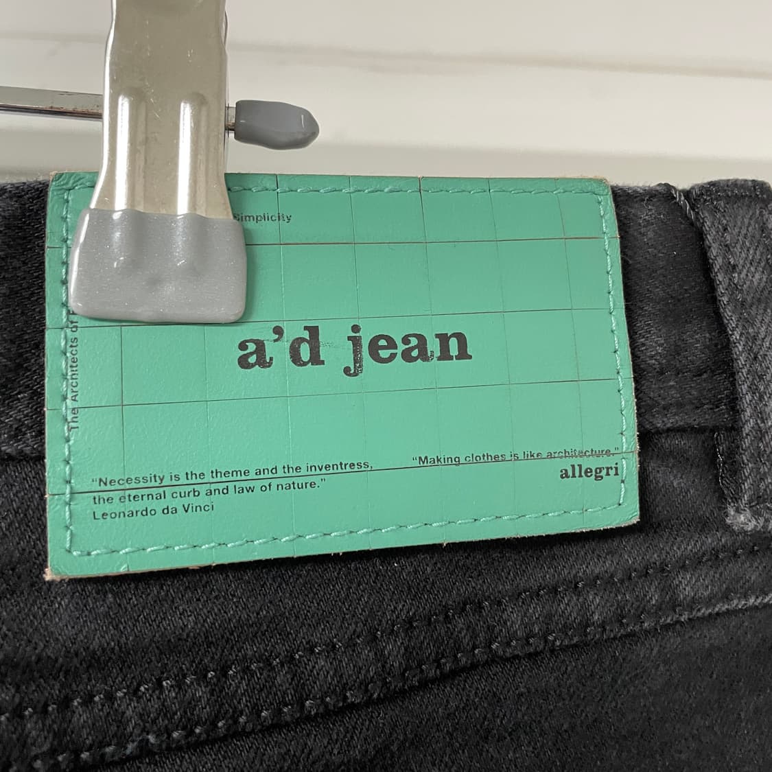 알레그리 블랙 데님 팬츠 90 상품이미지4