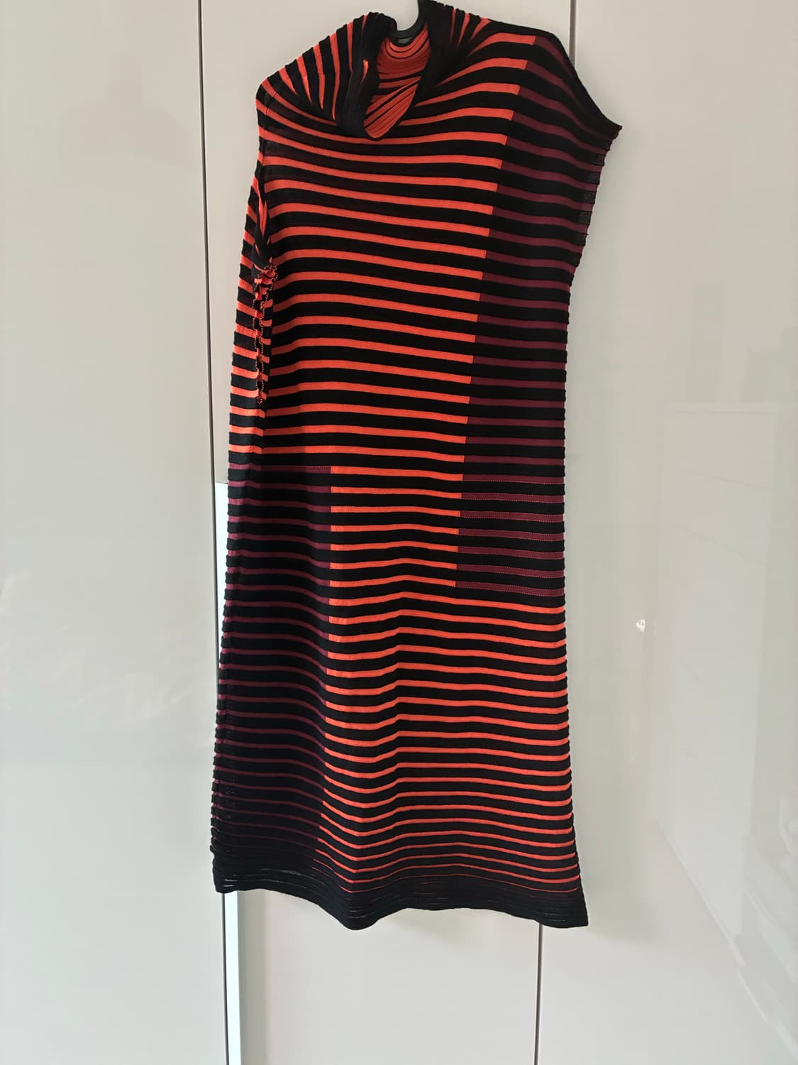 [PLEATS PLEASE Issey Miyake] 비대칭 롱원피스 상품이미지1