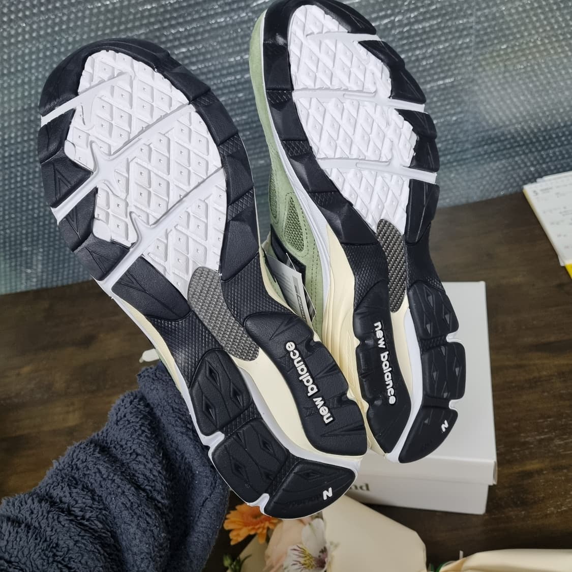 뉴발란스 990v3 올리브 자운드 [290] 상품이미지8