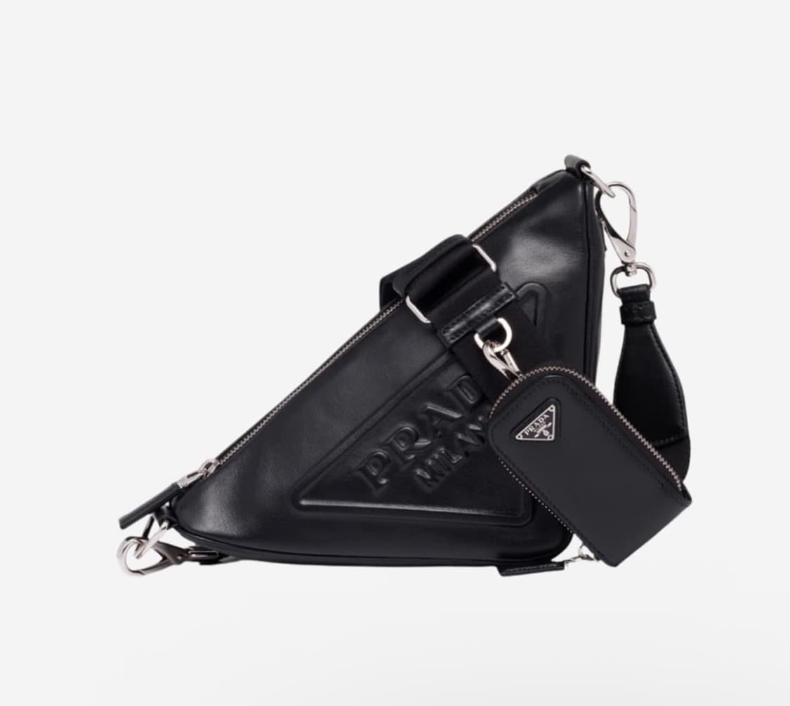 프라다 트라이앵글백 상품이미지1