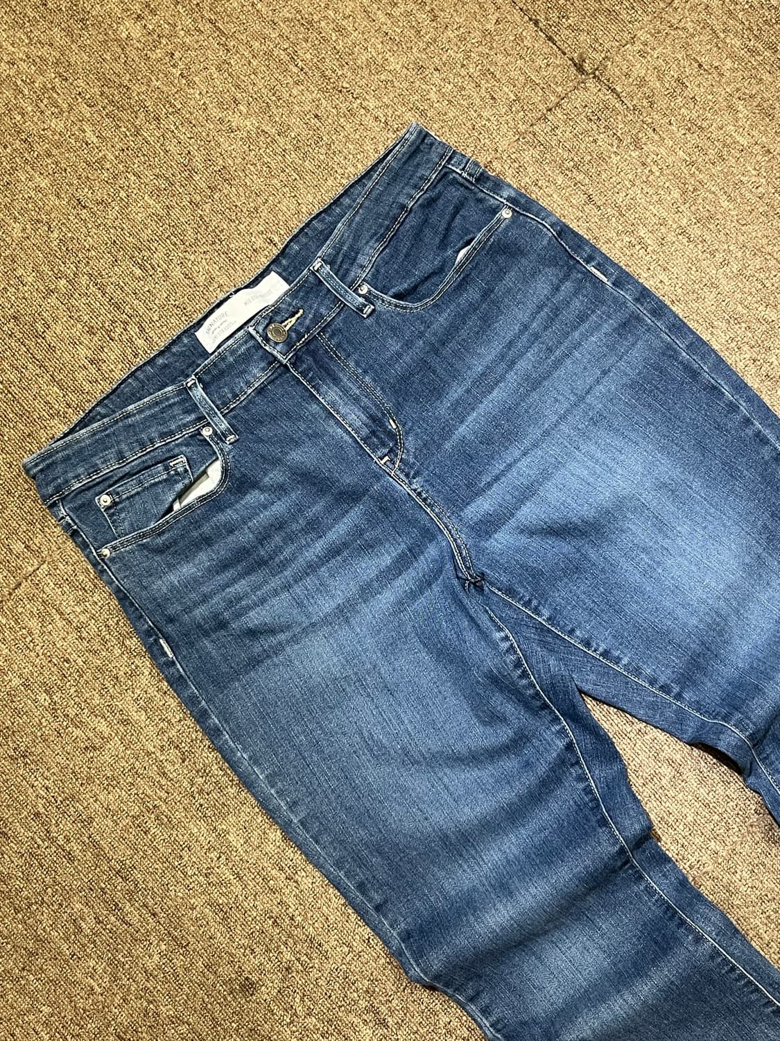 (34) Levi’s (리바이스 미드 라이즈 부츠컷)  상품이미지3