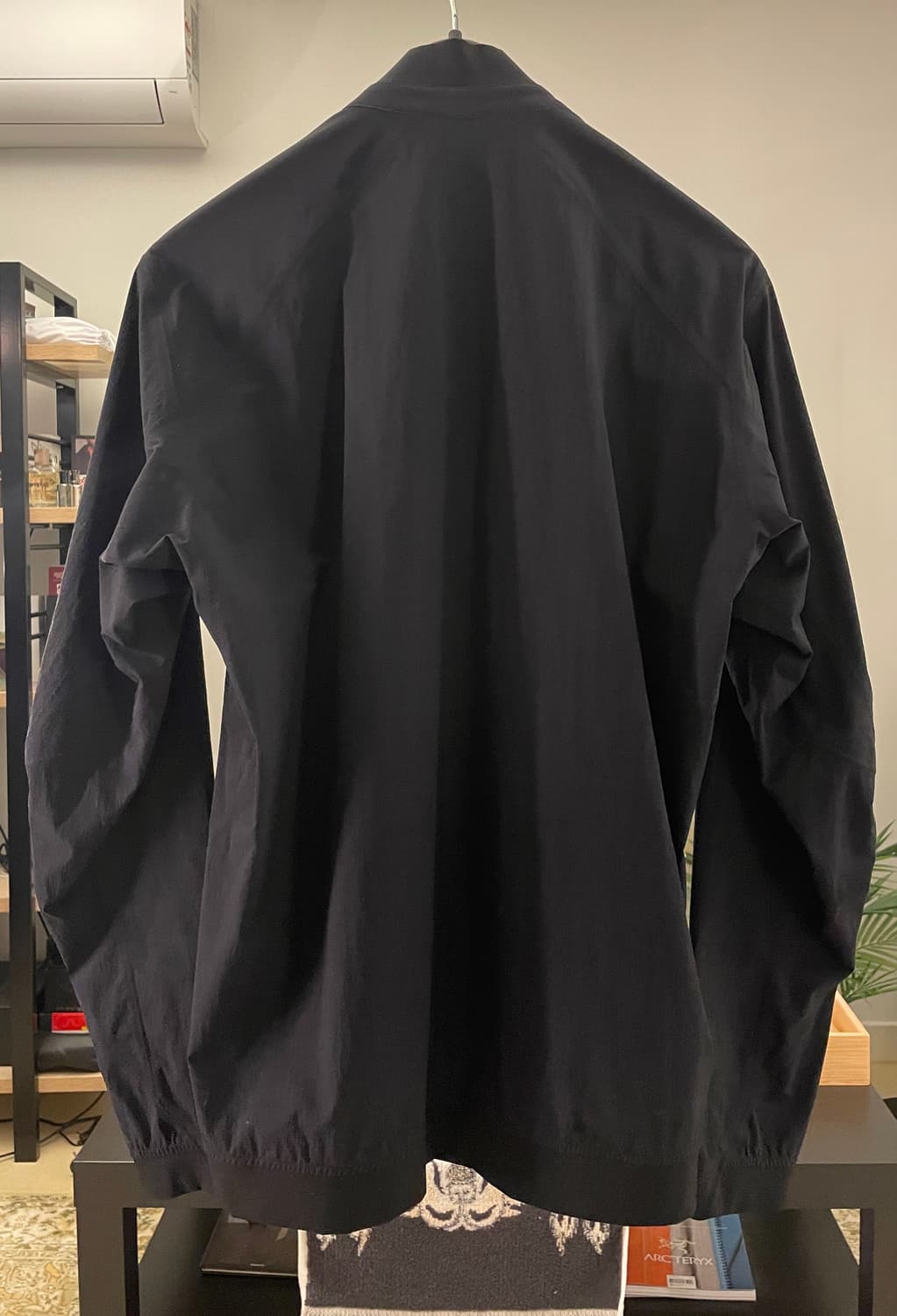 베일런스 네미스 자켓 상품이미지3