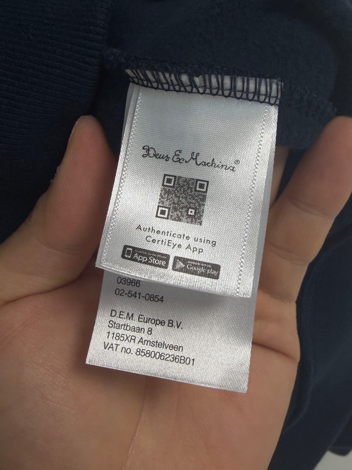 데우스 서울어드레스 후드 네이비XL 상품이미지4