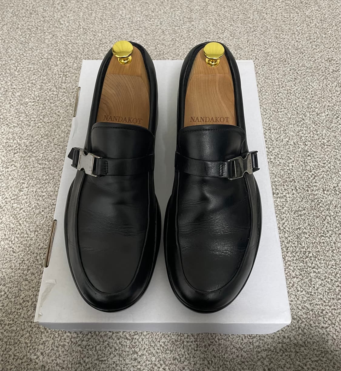 프라다 스포츠 버클 레더 로퍼  상품이미지6