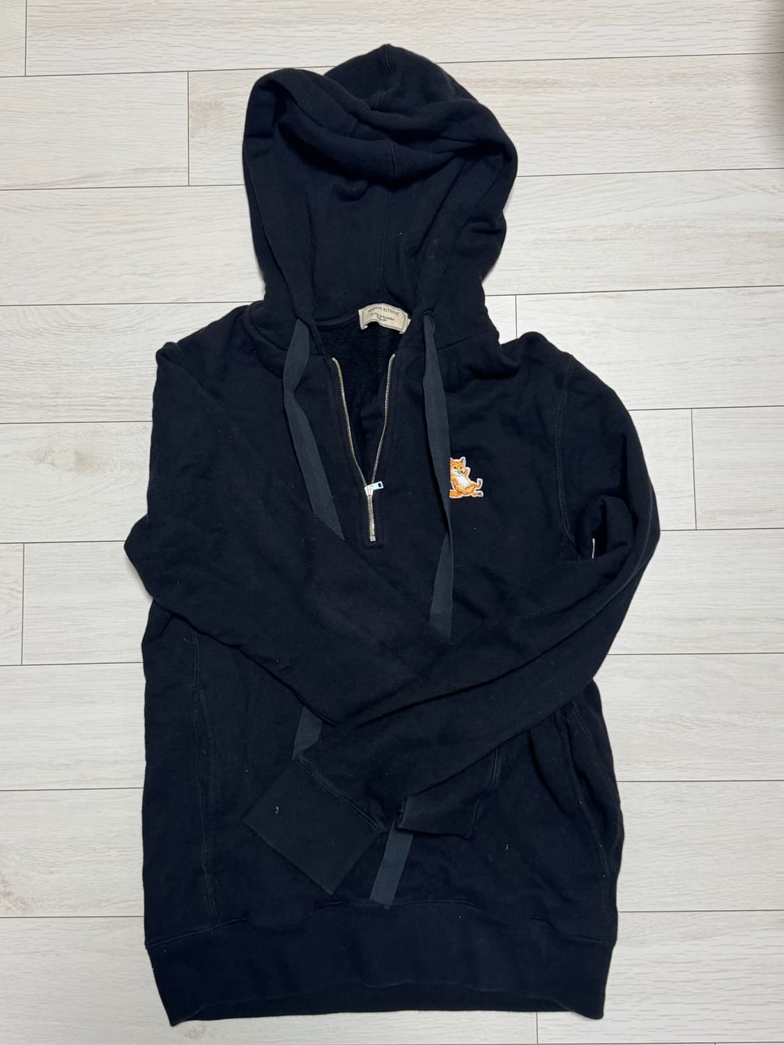 메종키츠네 블랙 후드 상품이미지1