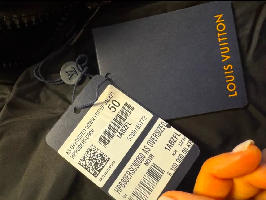 루이비통 모노그램 블랙 오버핏 패딩 점퍼 50 105~ 상품이미지4