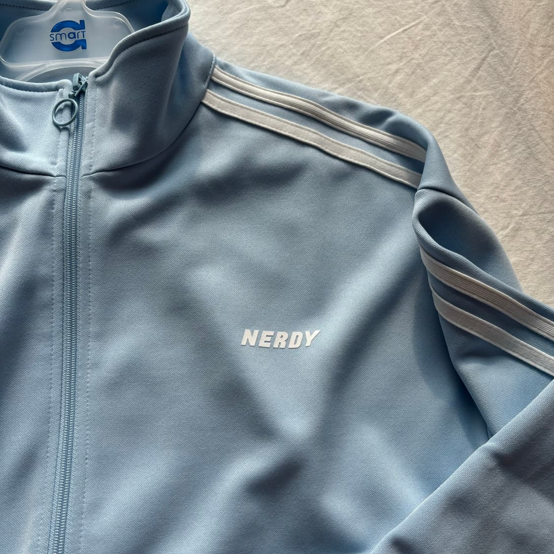 널디 트랙탑 s 스카이 블루 하늘색 ny 져지 상품이미지3