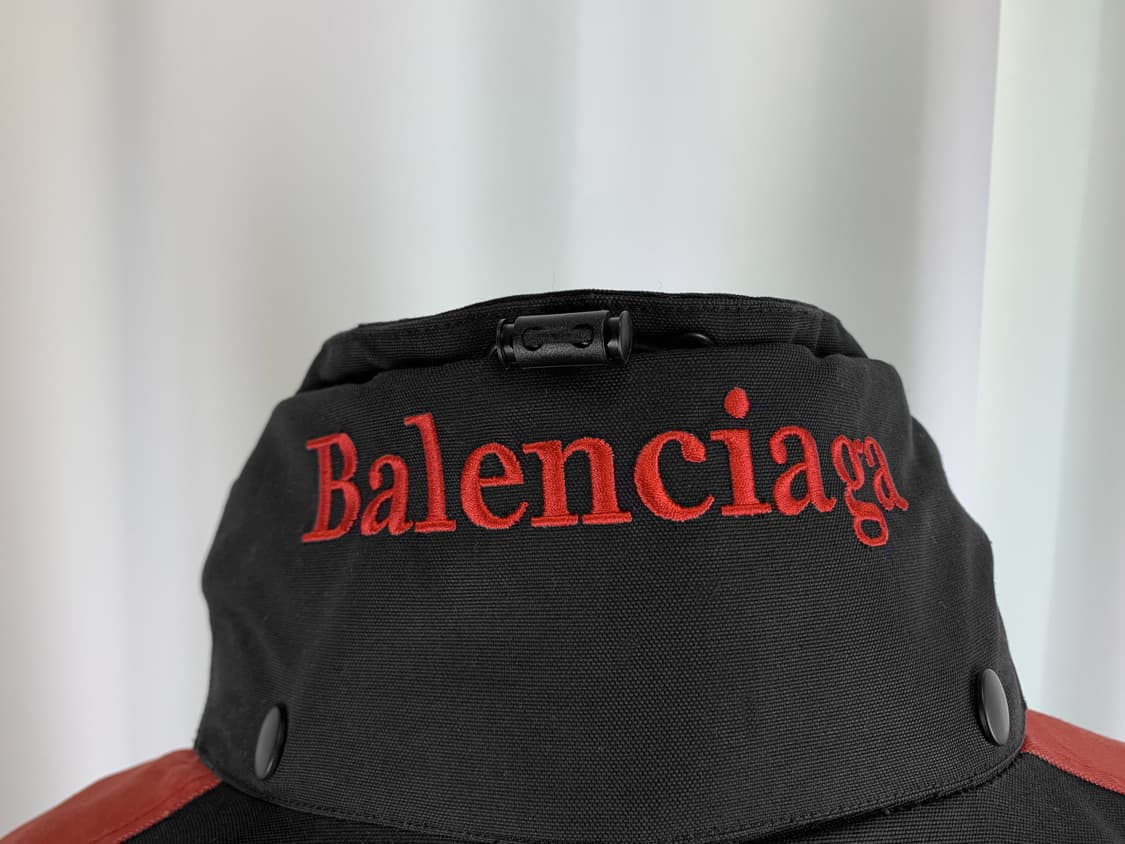 발렌시아가 웨이브로고 쉘파카 브레드 46 상품이미지8