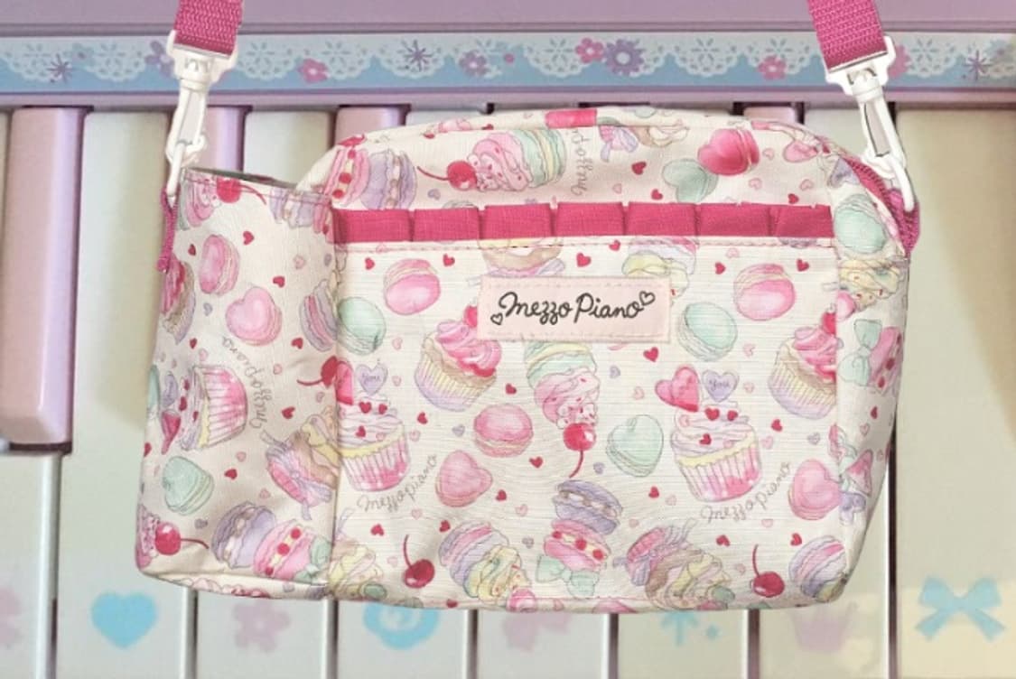 메조피아노 크로스 포켓백 상품이미지1