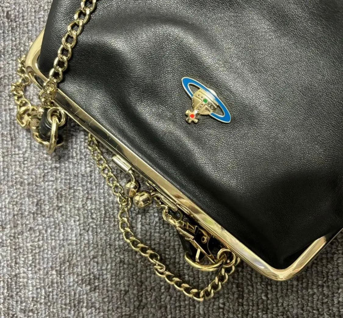 비비안웨스트우드 펄스백 블랙 비비안 가방 복조리백 상품이미지3