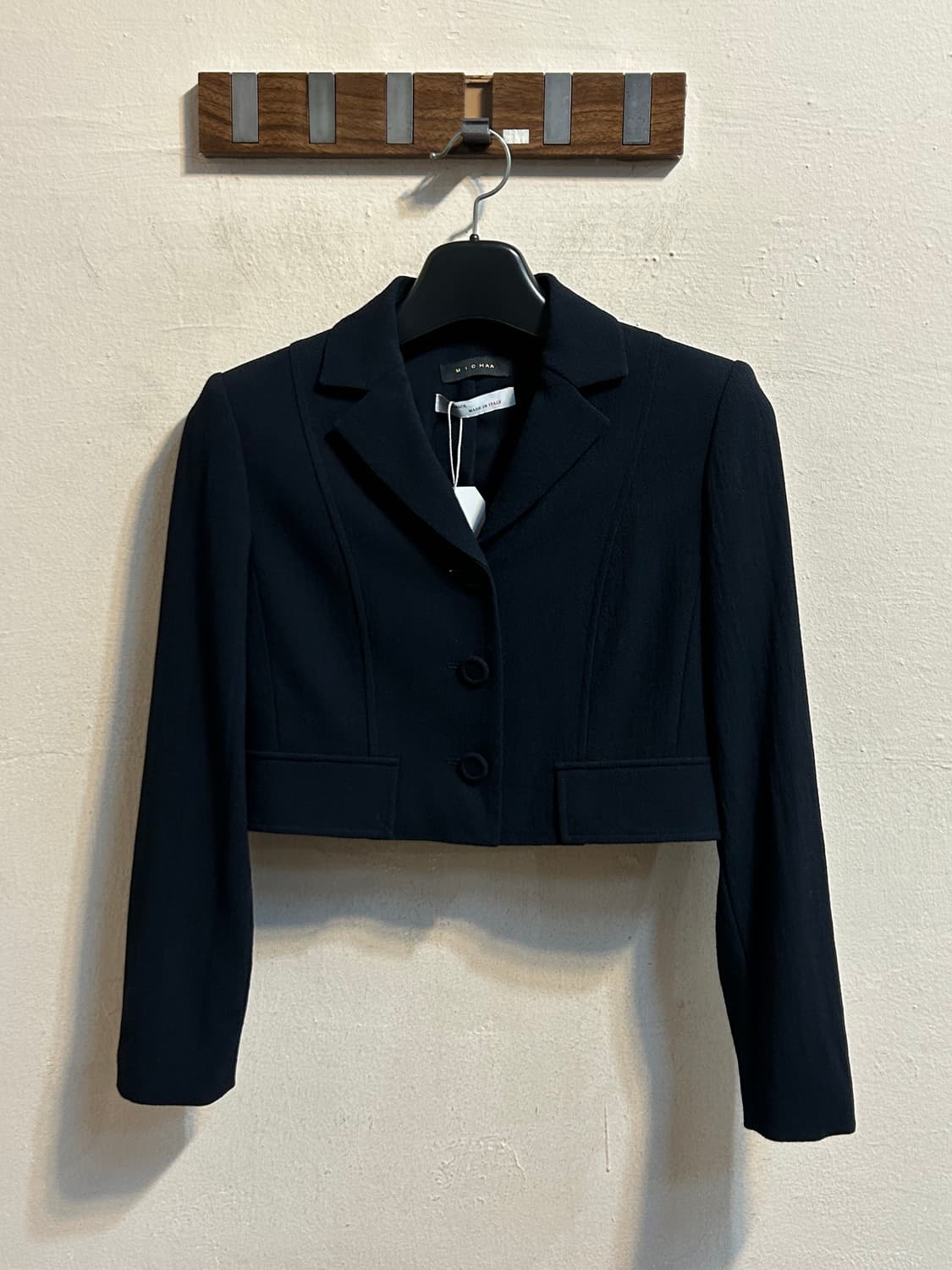 미샤 크롭 테일러드 자켓 상품이미지1