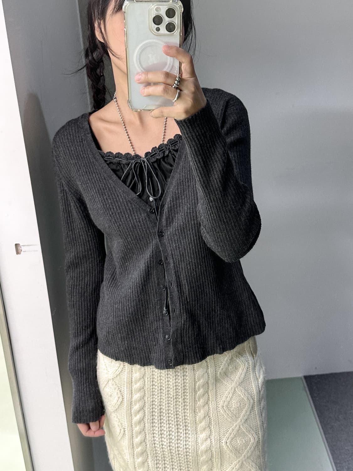 charcoal layered ribbed knit cardigan 상품이미지4
