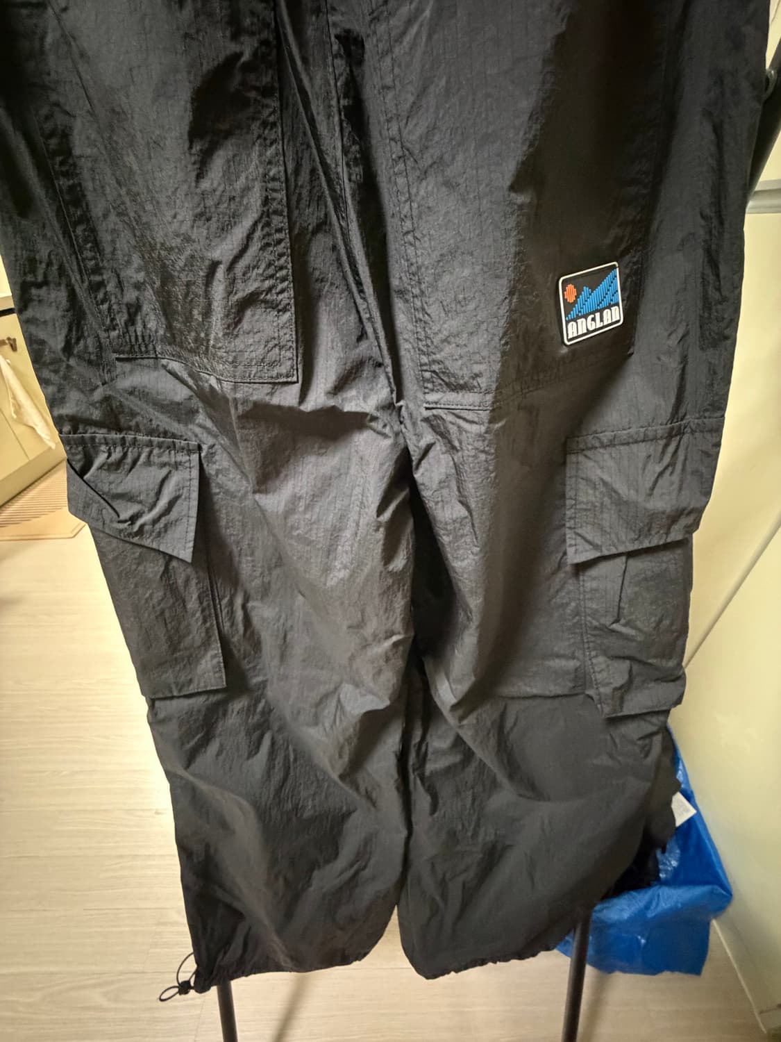 앵글런 립스타 나일론 카고 팬츠 상품이미지8