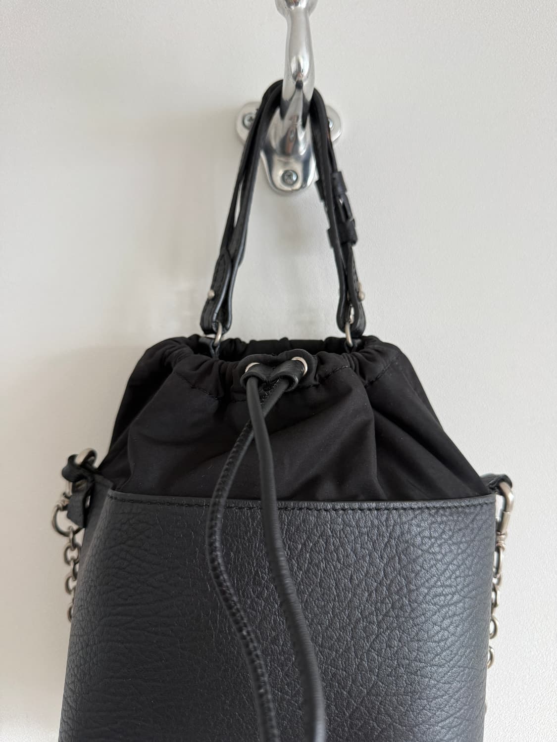 메종 마르지엘라(maison margiela) 5AC 버킷 토트백 상품이미지3