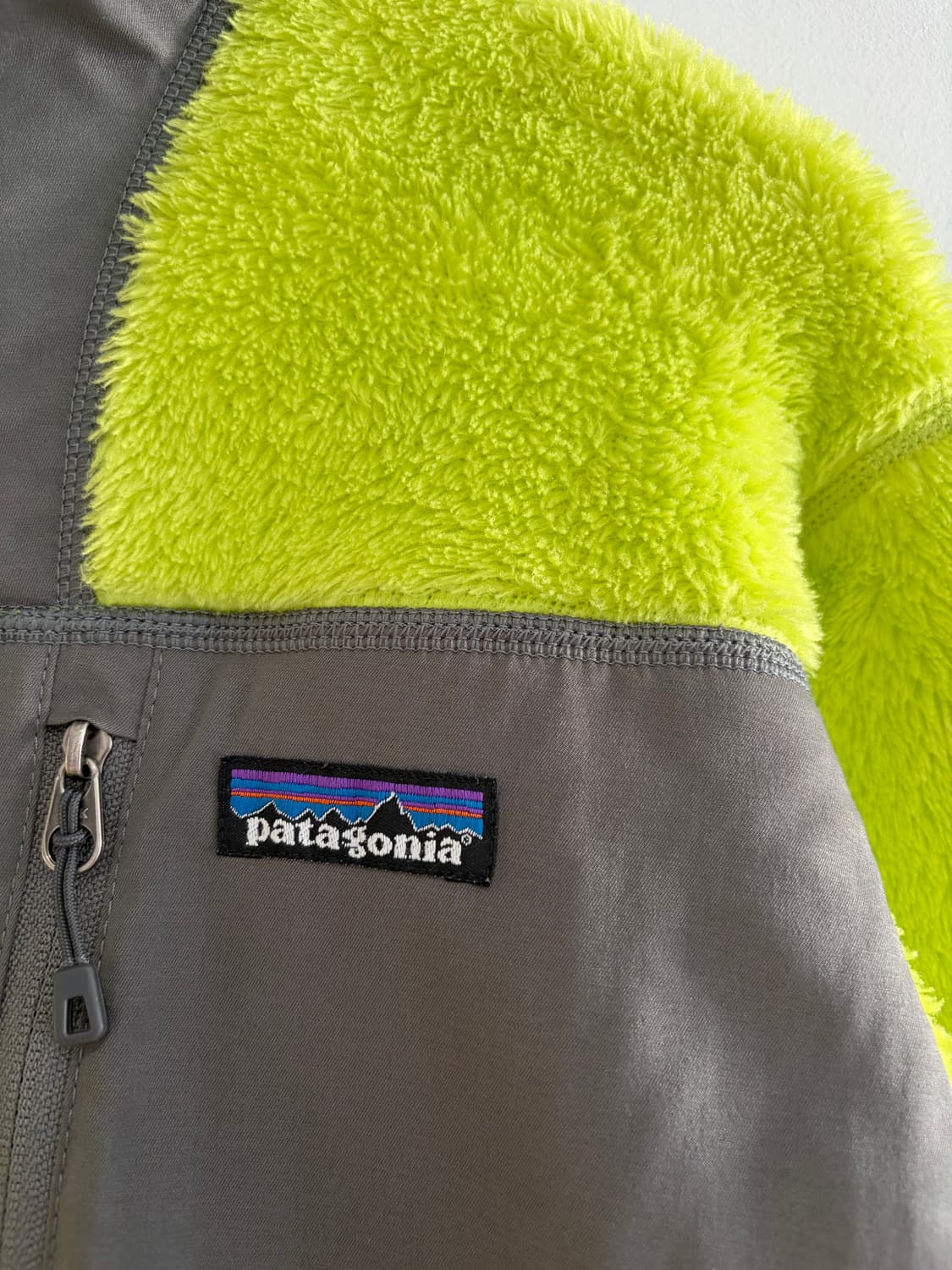 Patagonia 파타고니아 R3하이로프트 플리스 자켓 M 상품이미지4