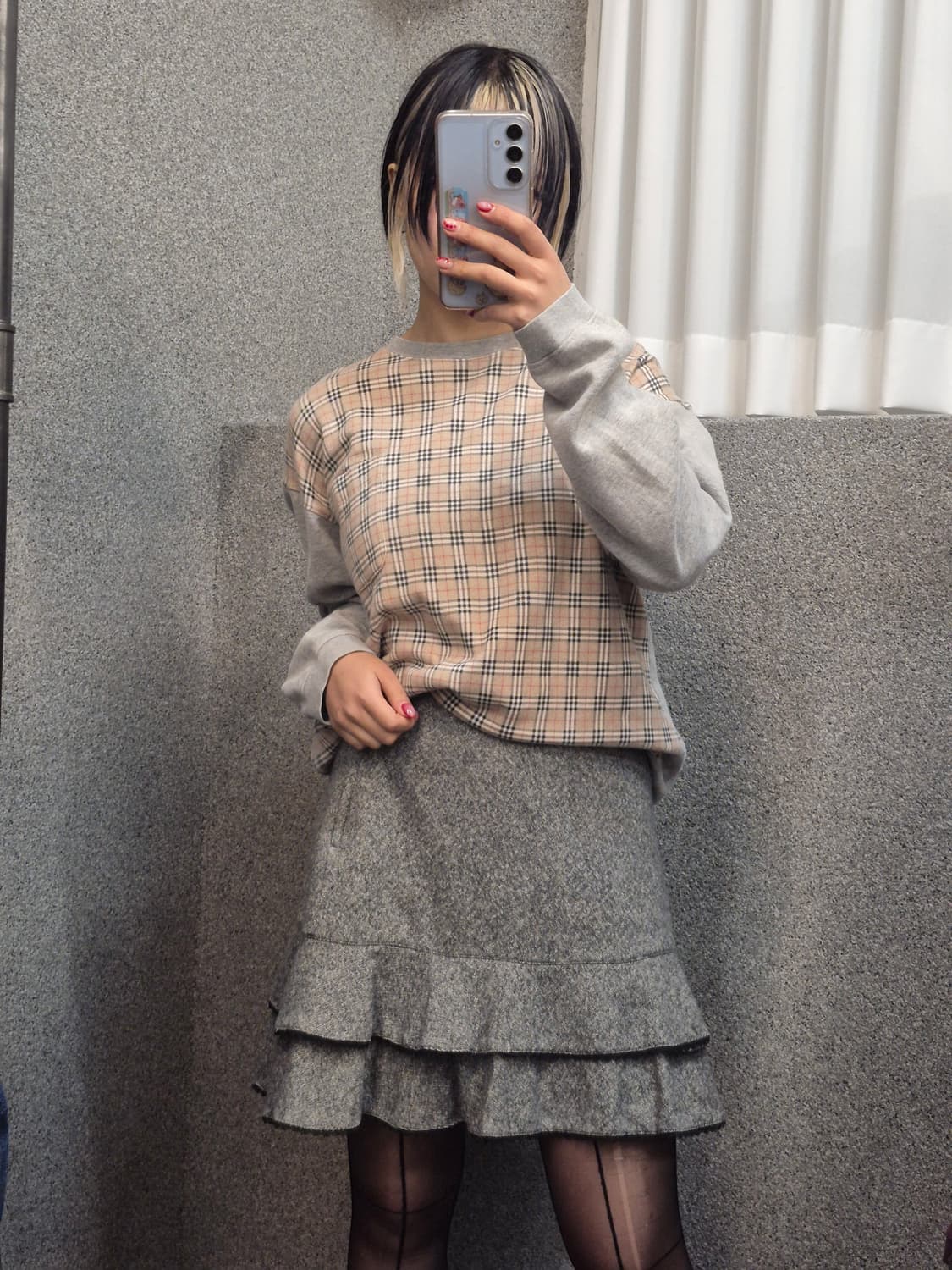 BURBERRY FRILL SKIRT  상품이미지1