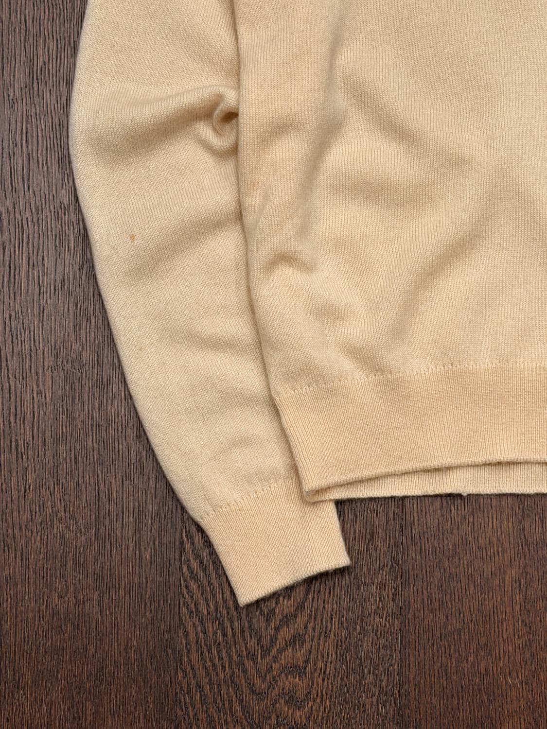 스코틀랜드 캐시미어100% 니트 36사이즈 연노랑 상품이미지3