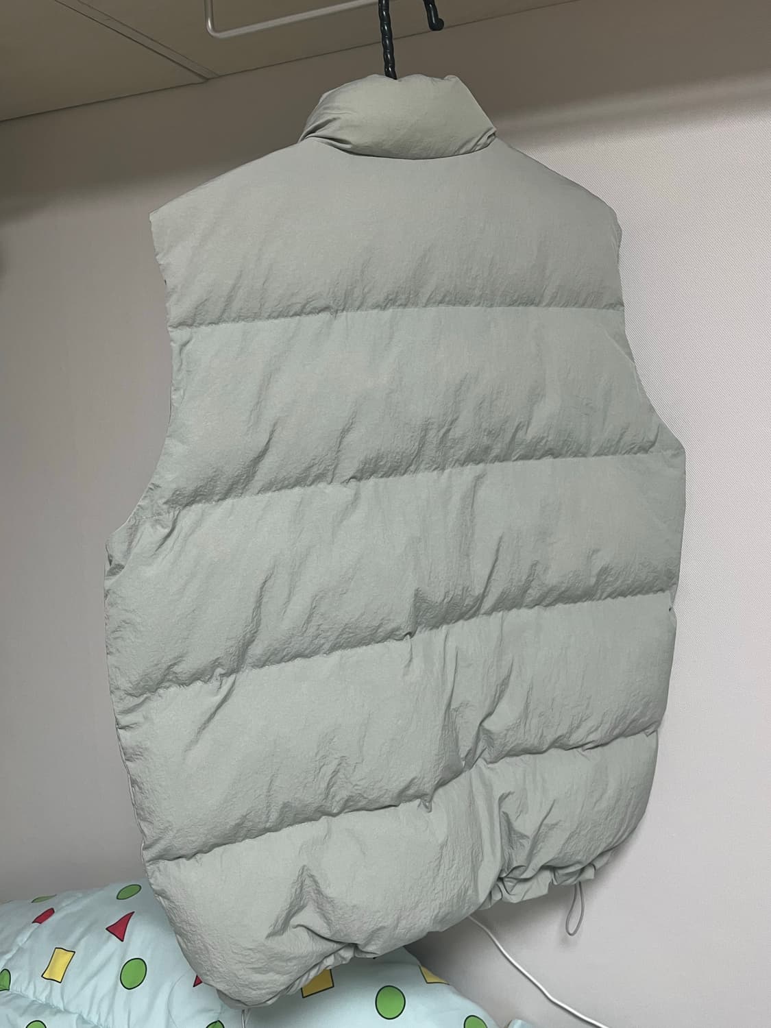 벤시몽 패딩 조끼 그레이 상품이미지3