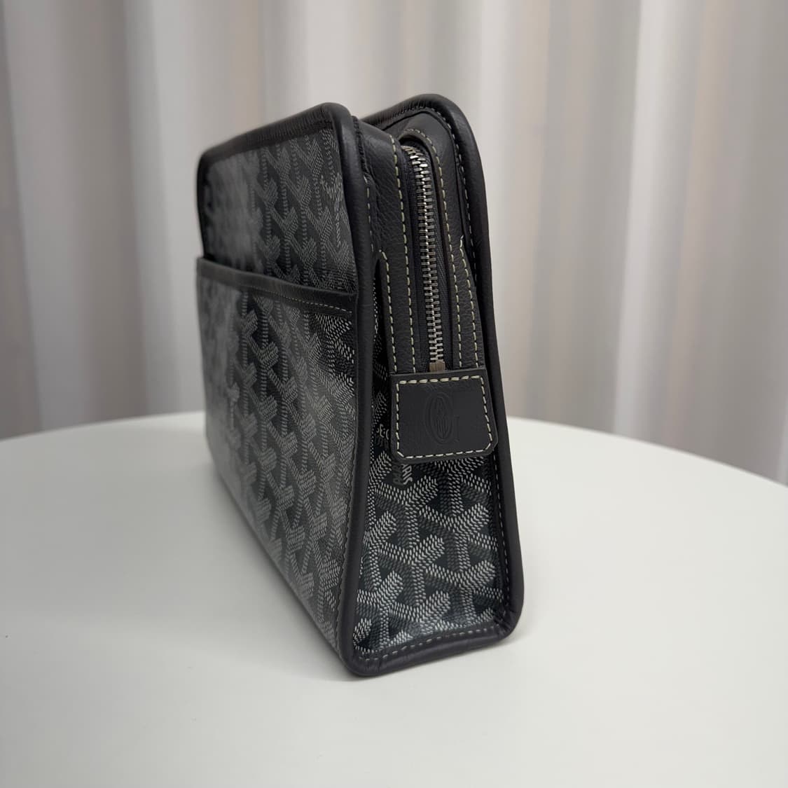 [정품] 고야드 쥬방스 클러치백 MM 스페셜 그레이 상품이미지4