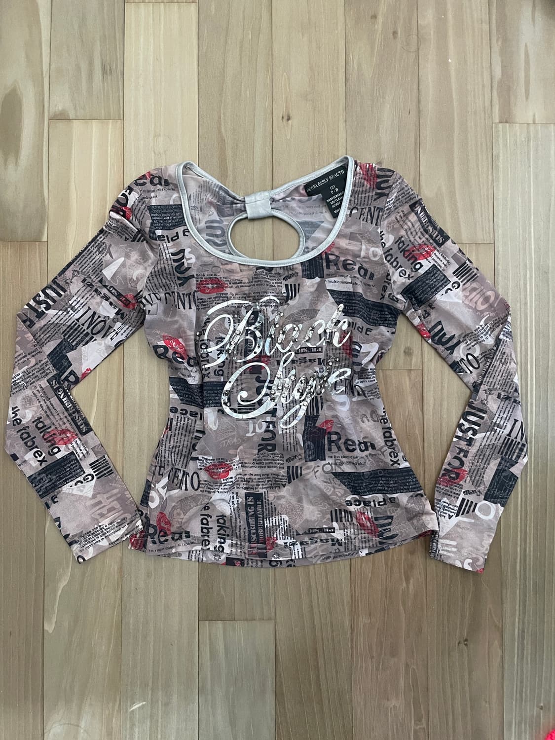 갸루 입술 립 프린트 롱슬리브 y2k 빈티지 상품이미지1