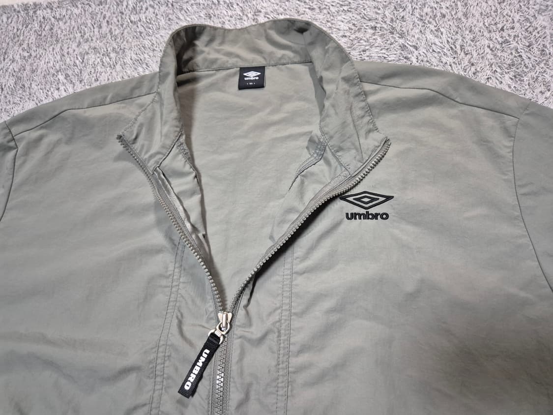 엄브로 남성 나일론 반팔 아노락 105(XL) 상품이미지3