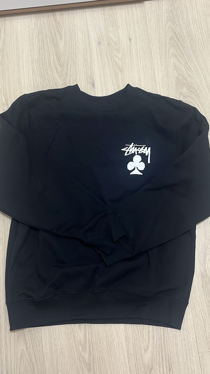 스투시 클로버 맨투맨 상품이미지1