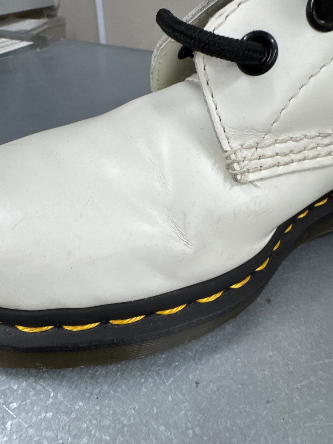 닥터마틴 1460 화이트 UK4 상품이미지10