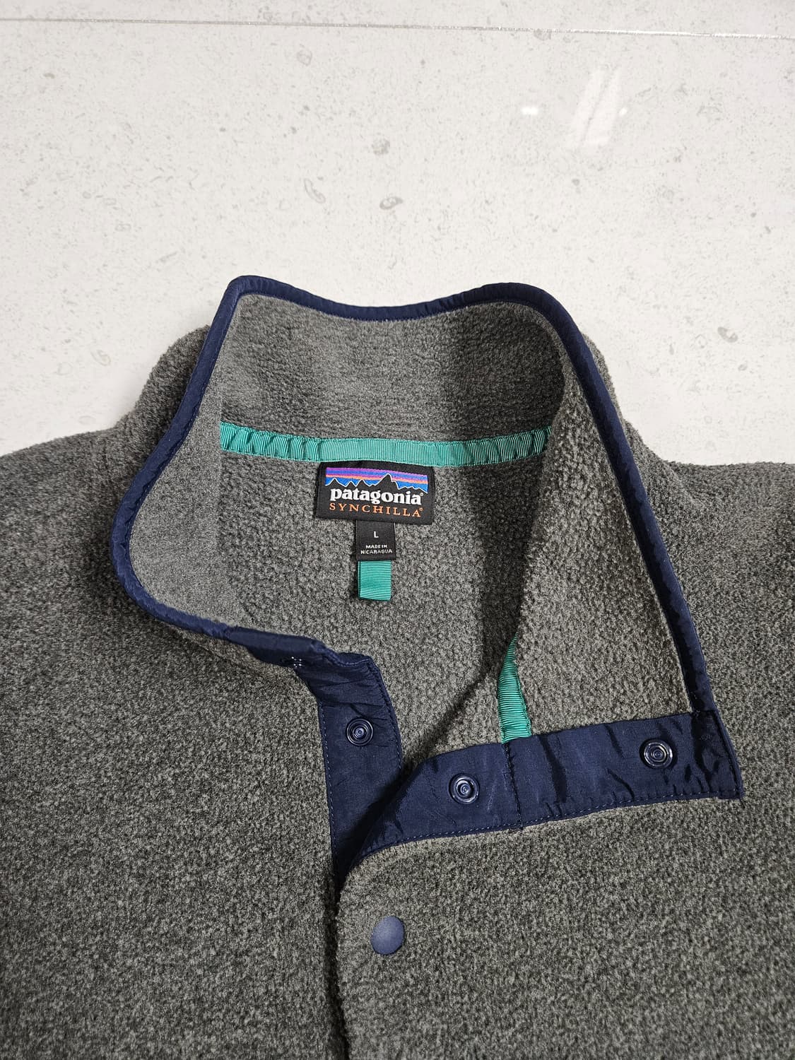 파타고니아 신칠라 L 니켈 네이비 상품이미지5