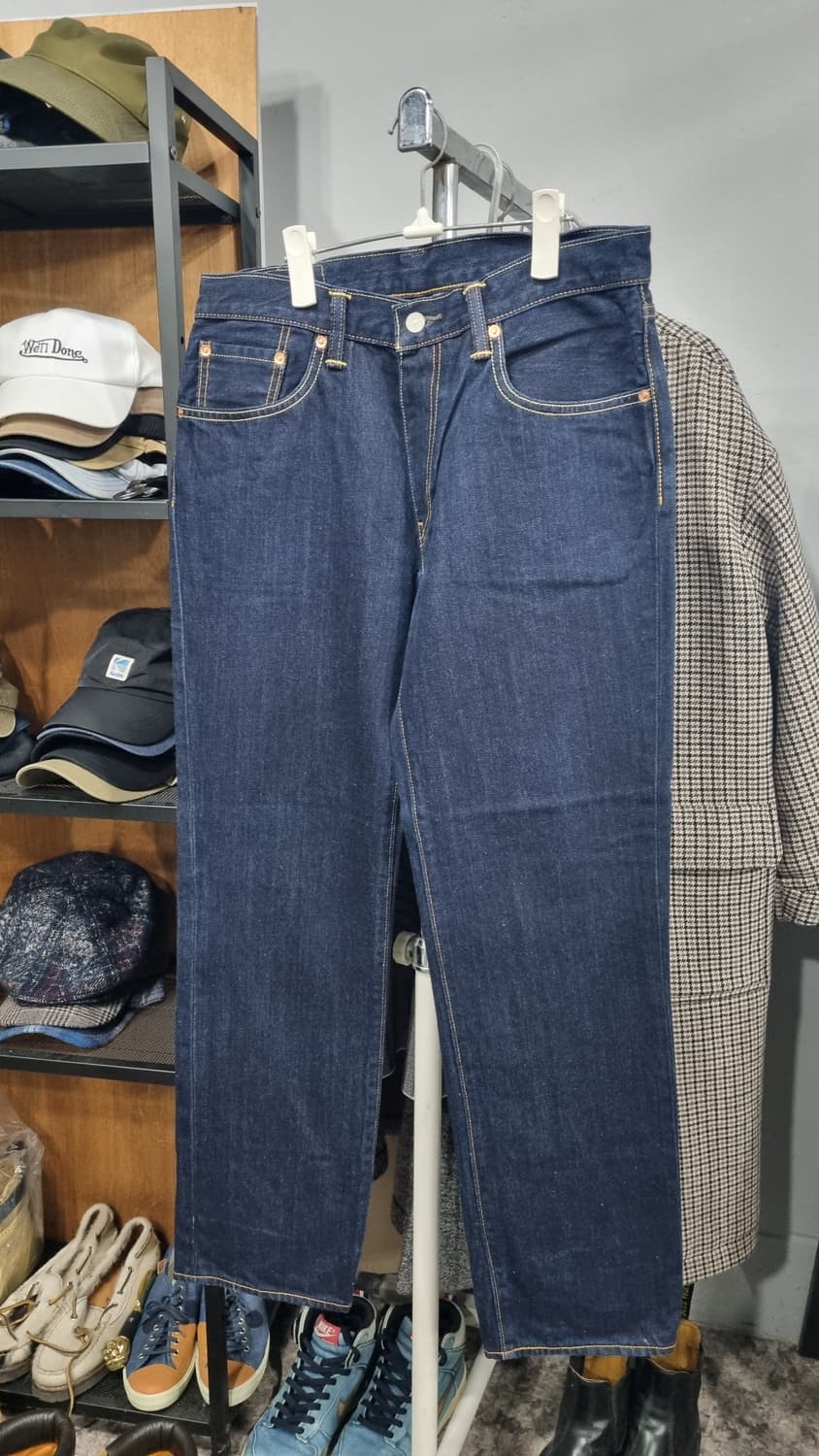 (L E V I S 502) 테이퍼드핏 노스판 노워싱 진청바지 32 상품이미지1