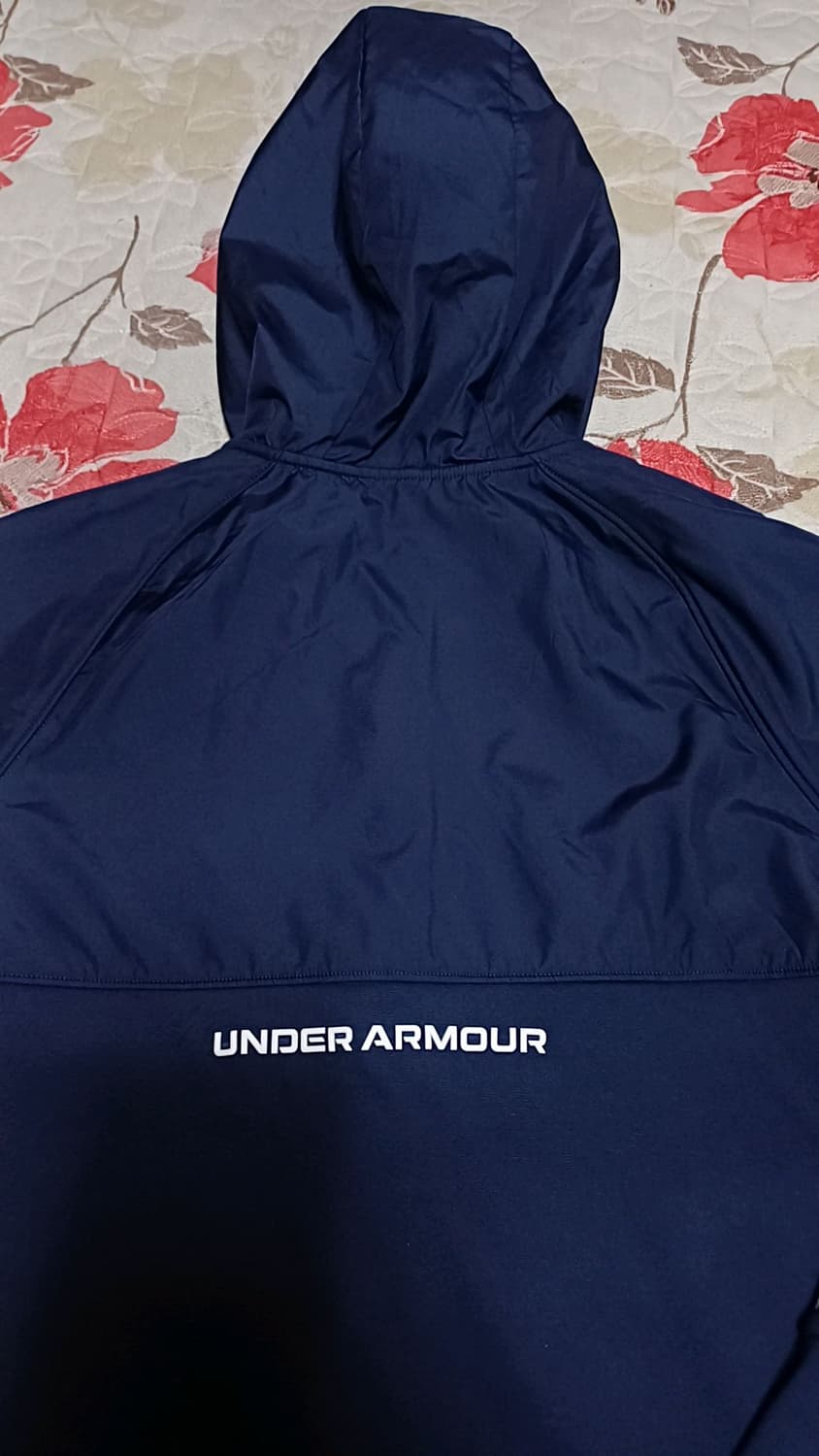 언더아머 기모집업 95 가슴53 기장68 상품이미지5