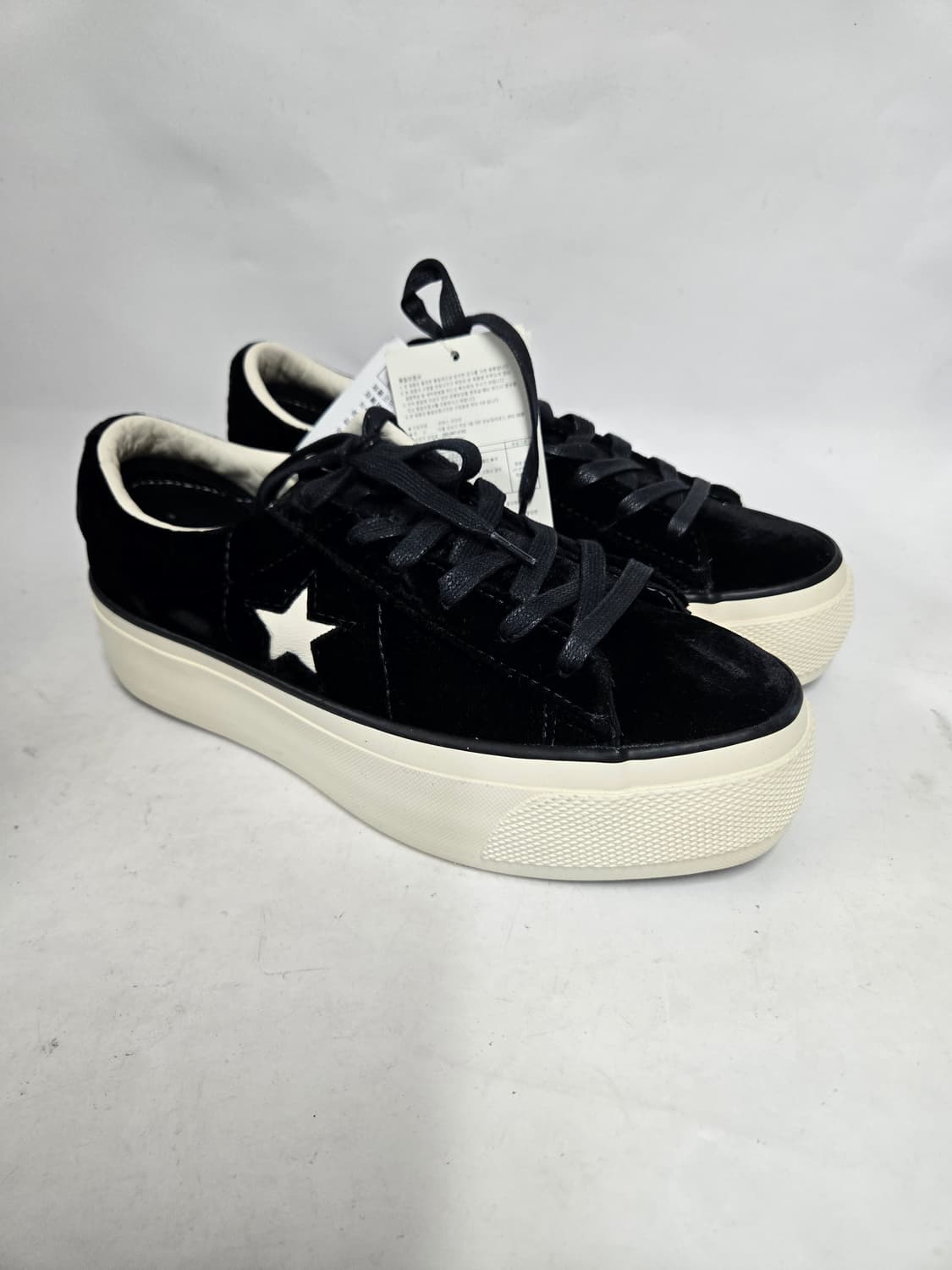 새신발)컨버스 원스타 블랙 벨벳 플랫폼 230 상품이미지1