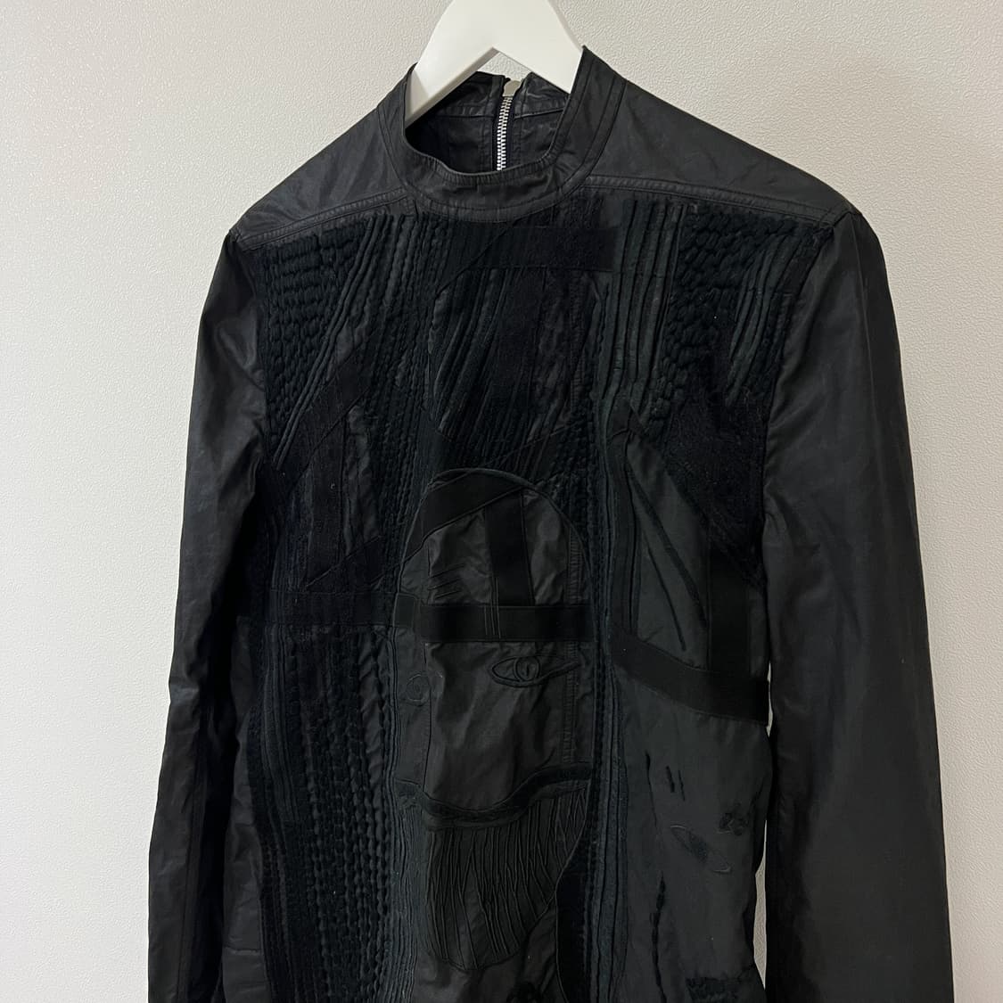 릭오웬스 15SS "FAUN" 뒷면 자수 앞 지퍼 풀오버 자켓 상품이미지3